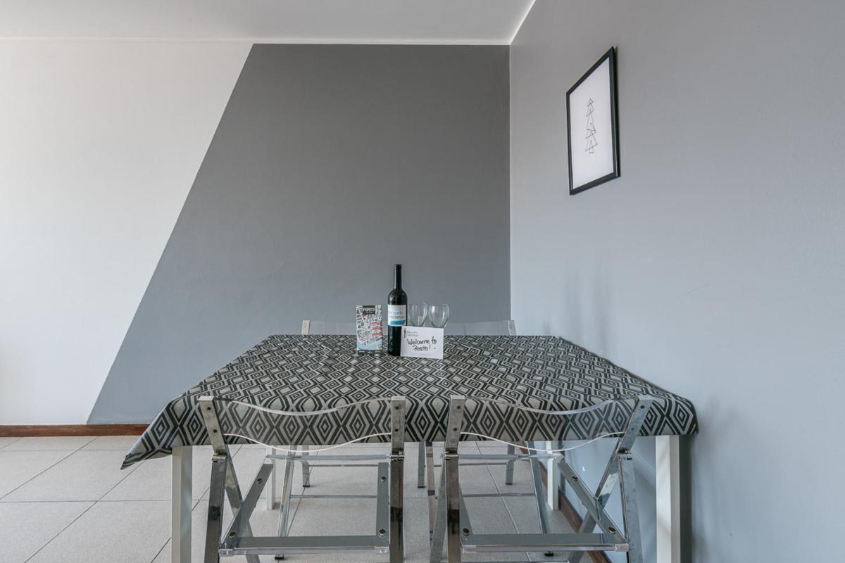 GuestReady - Espinho Beach Flat view 4