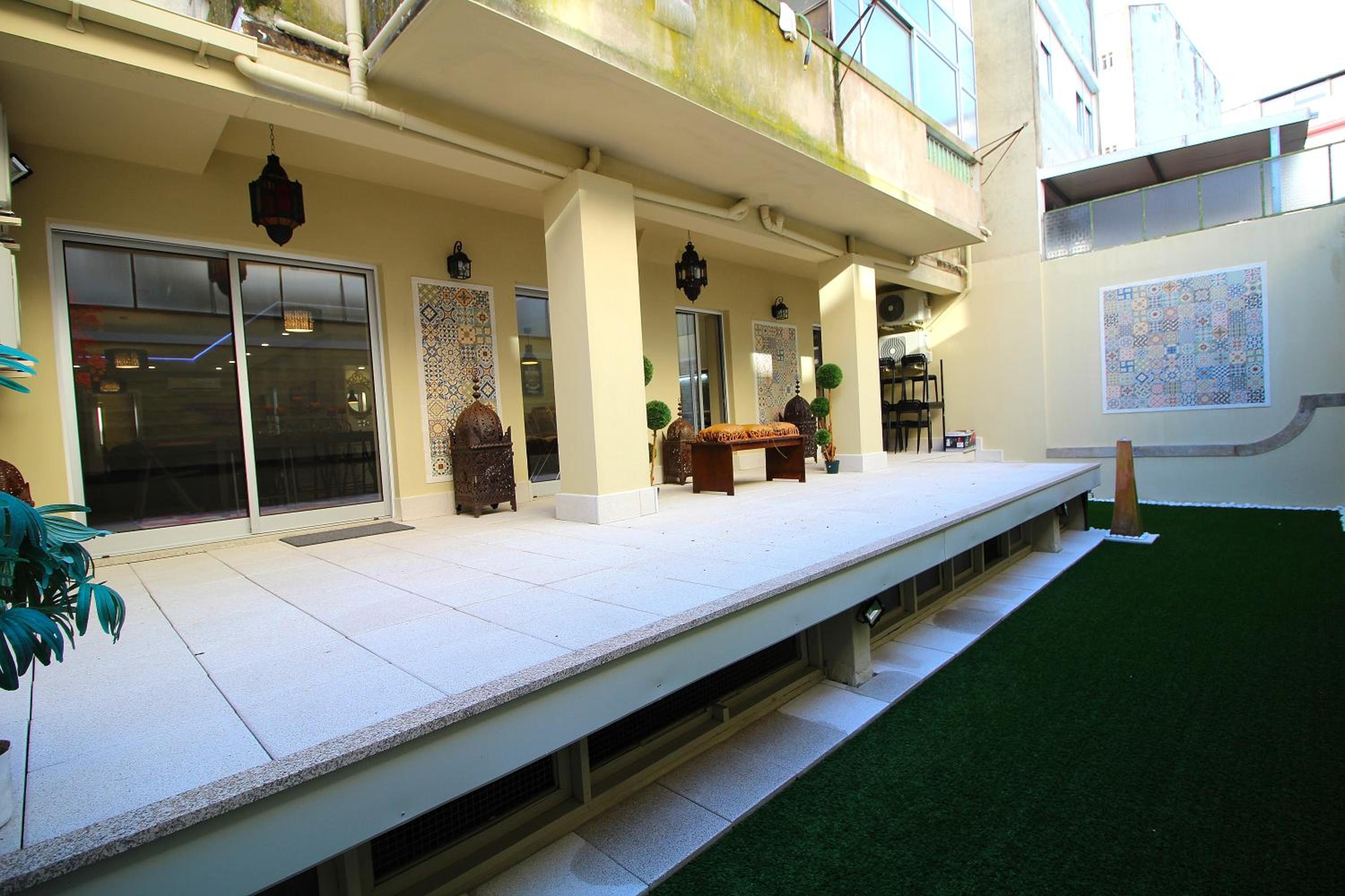 balance & terrace