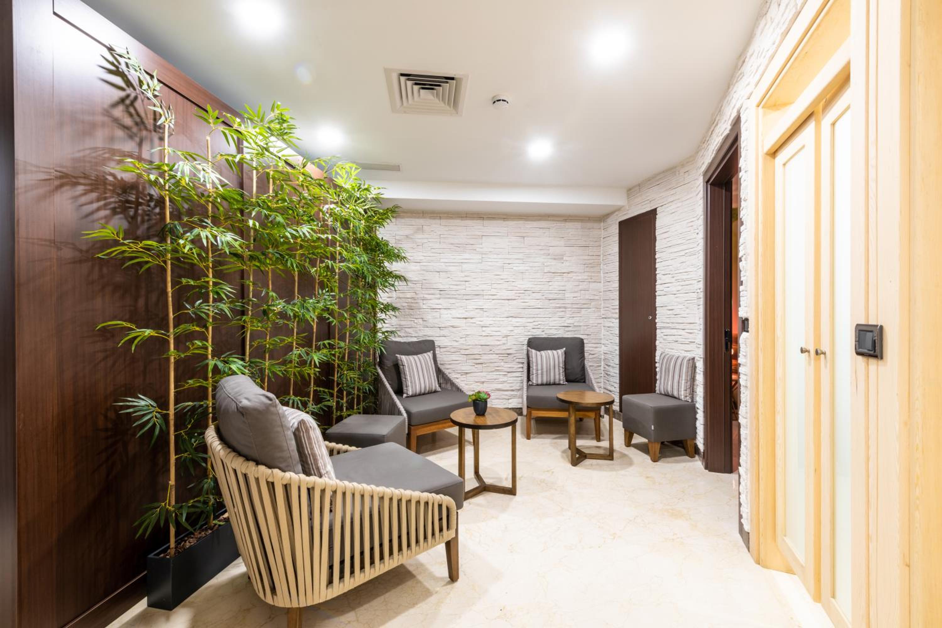 Aprilis Deluxe Otel - Image 9