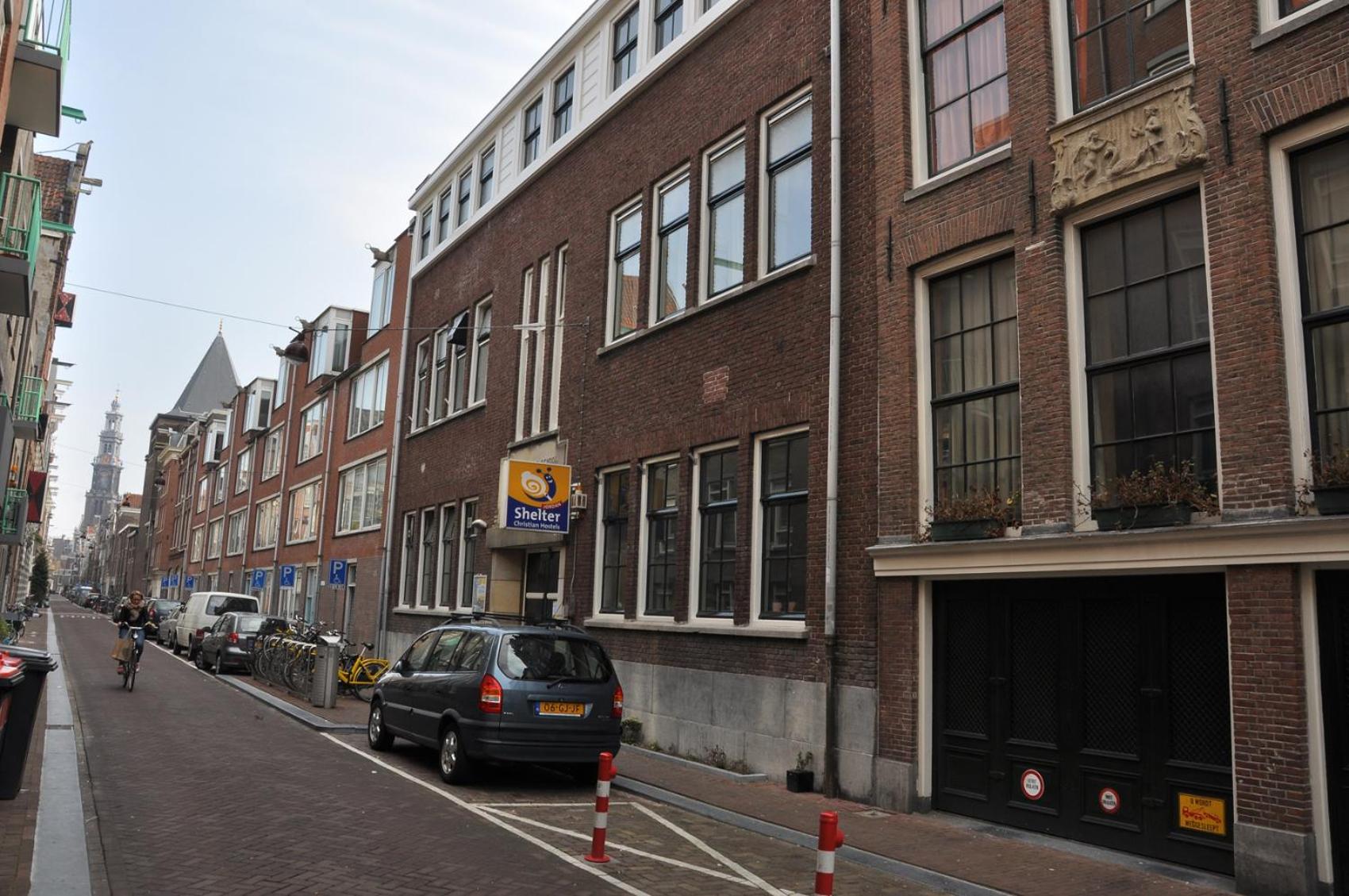 Modern Canal House Loft - City Center