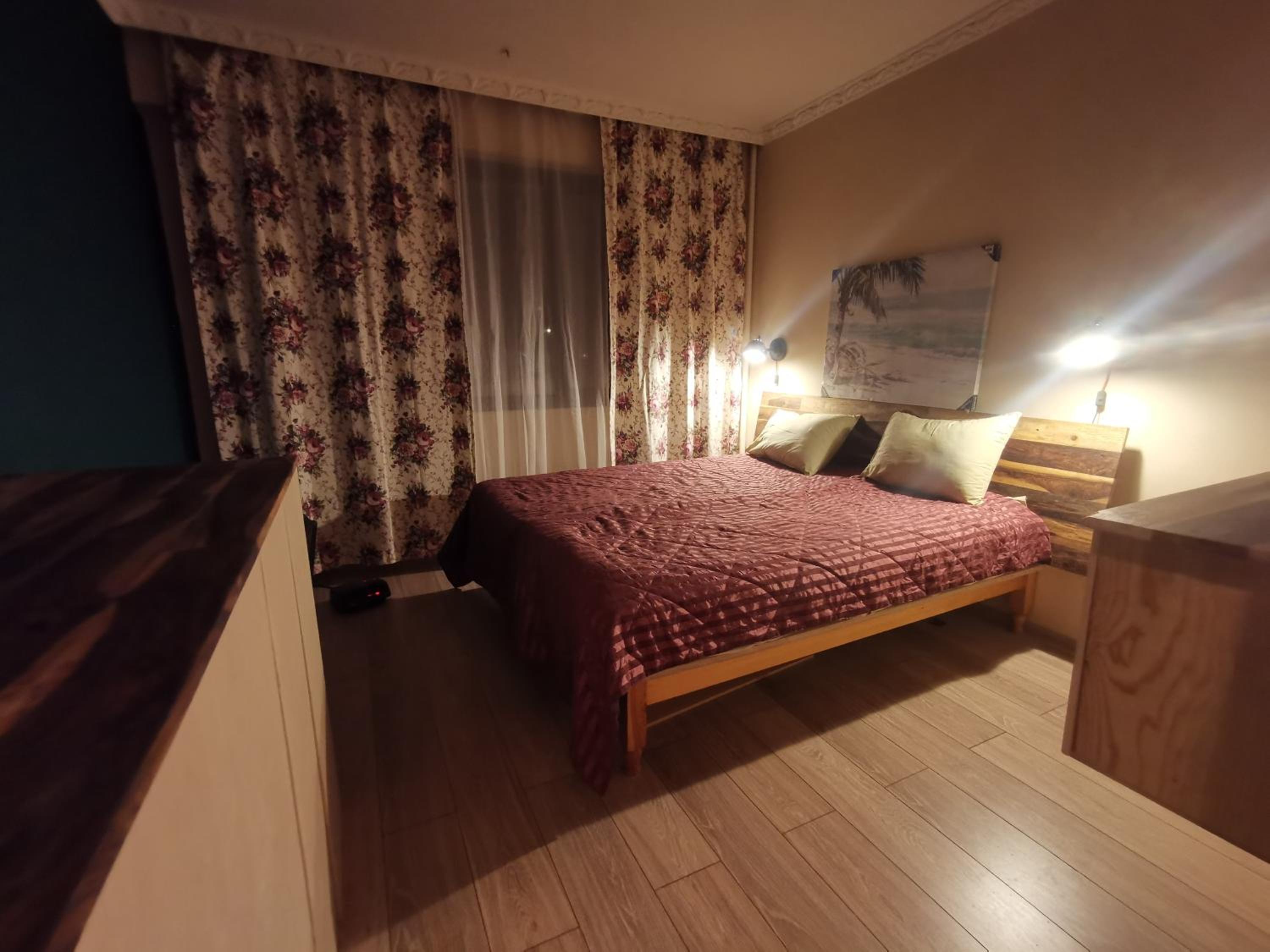 Homey art apartment next to Drujba lake Metro stations and bul.Tsarigradsko Shose view 2