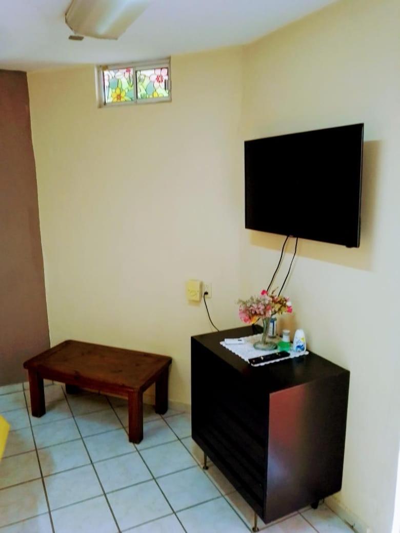 Apartamentos osuna view 5