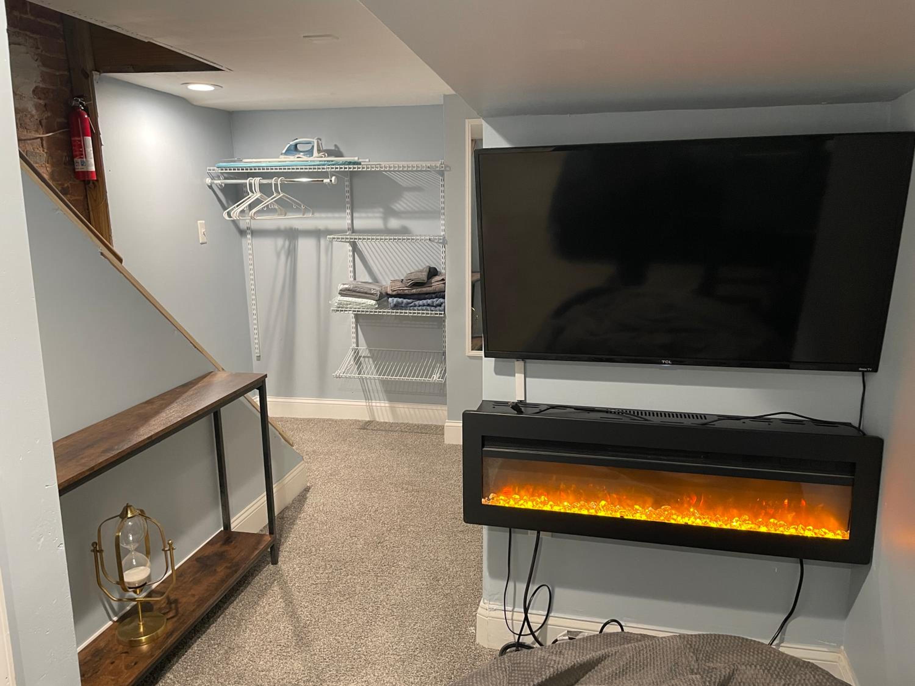 Downtown Suite - Close to Topgolf, Horseshoe Casino, UM Baltimore - Property Image 30