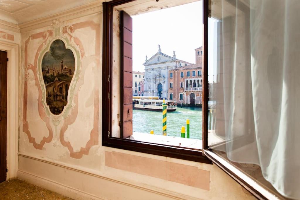 VISTA SUL CANAL GRANDE