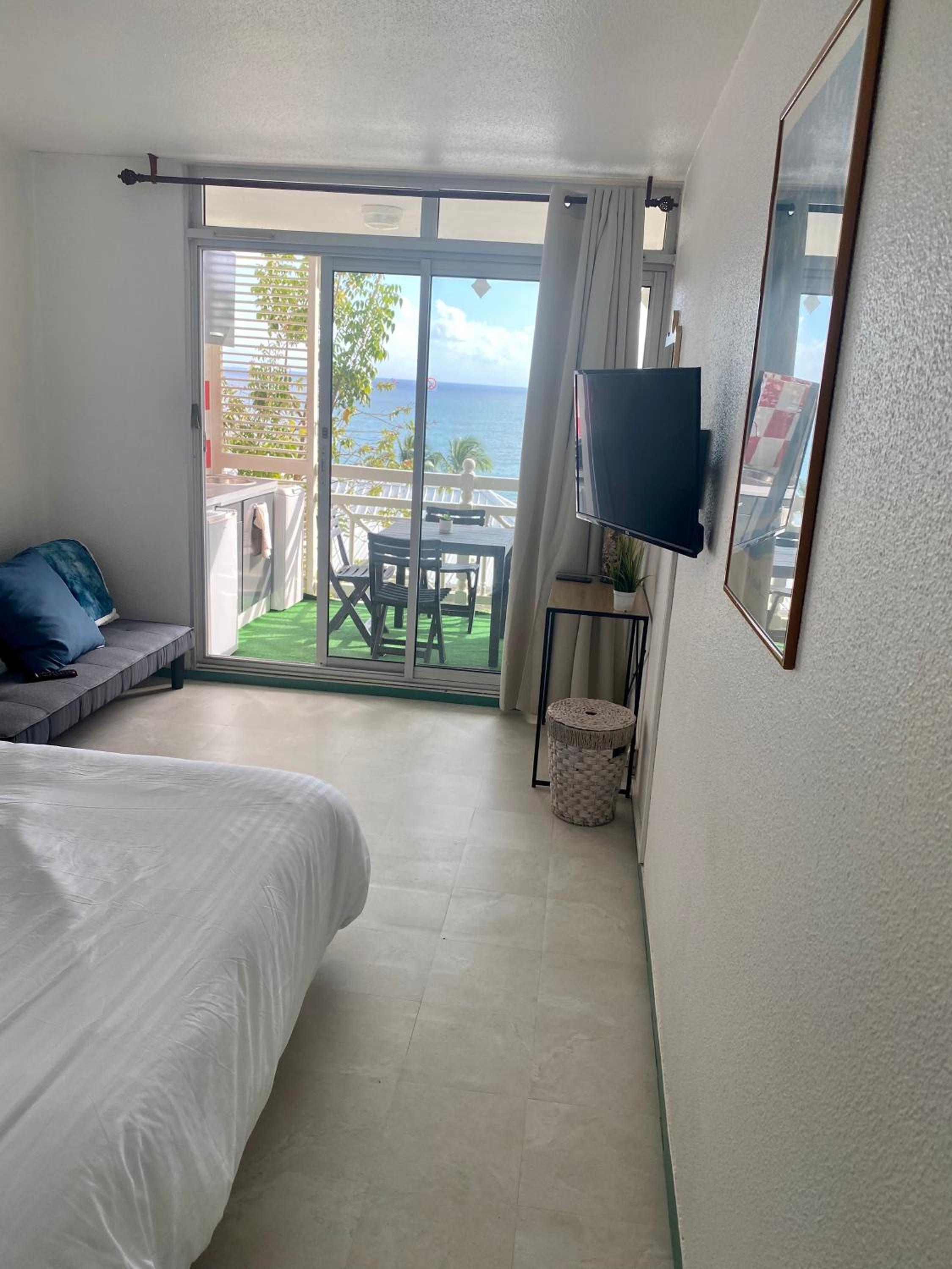Black diamond condominium view 4