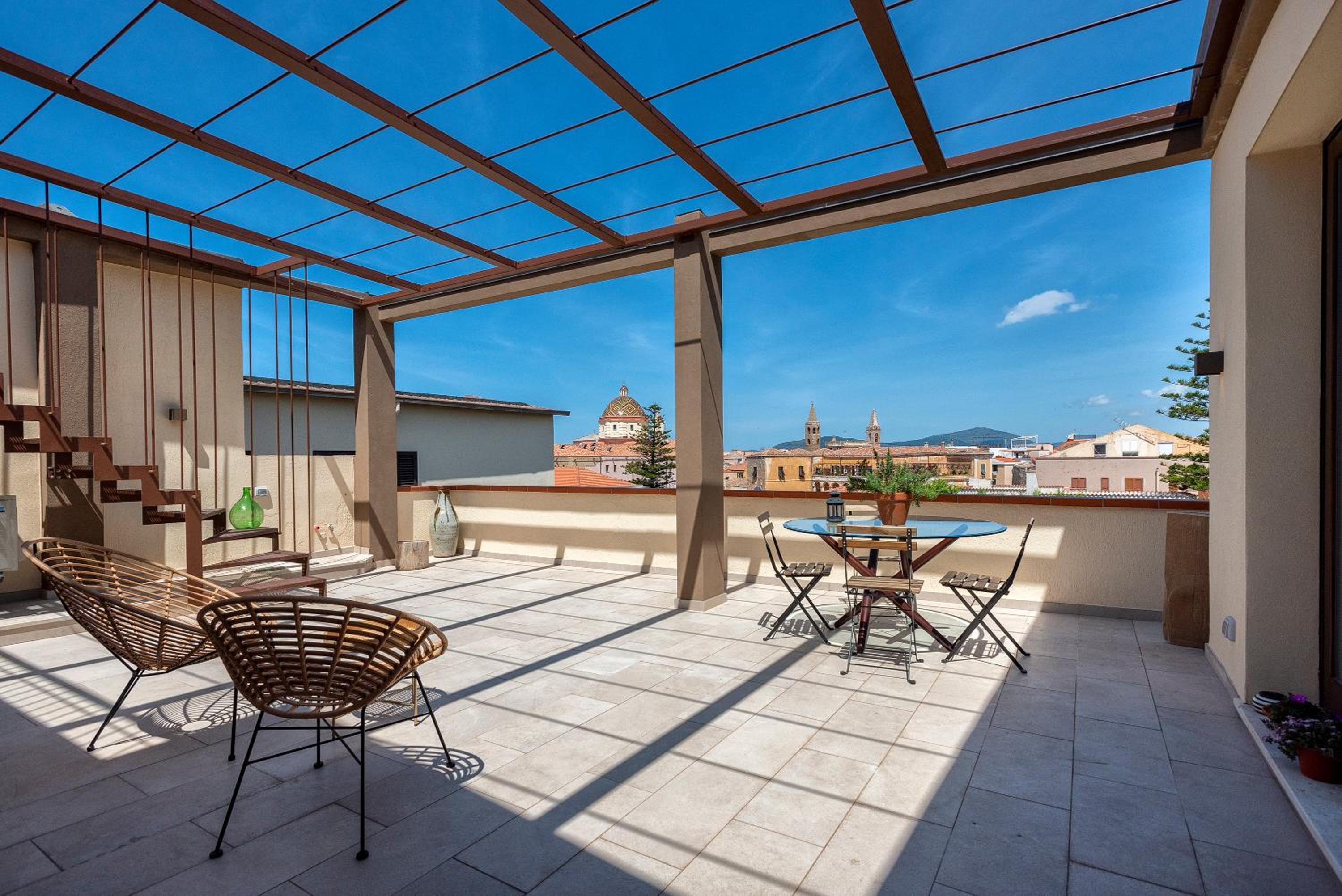 ClickSardegna San Michele Penthouse with Panoramic Terrace