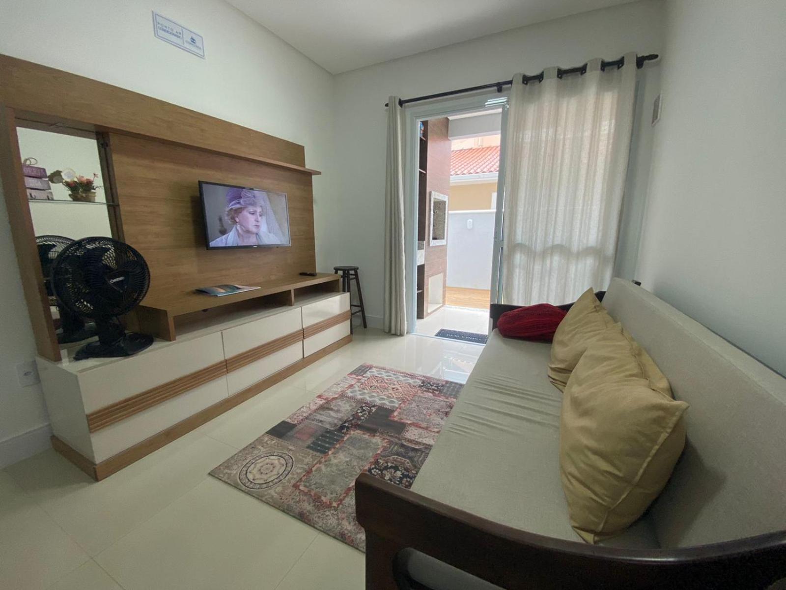 Apto na praia de Palmas, climatizado, com piscina, próximo ao mar e com jardim privativo view 4