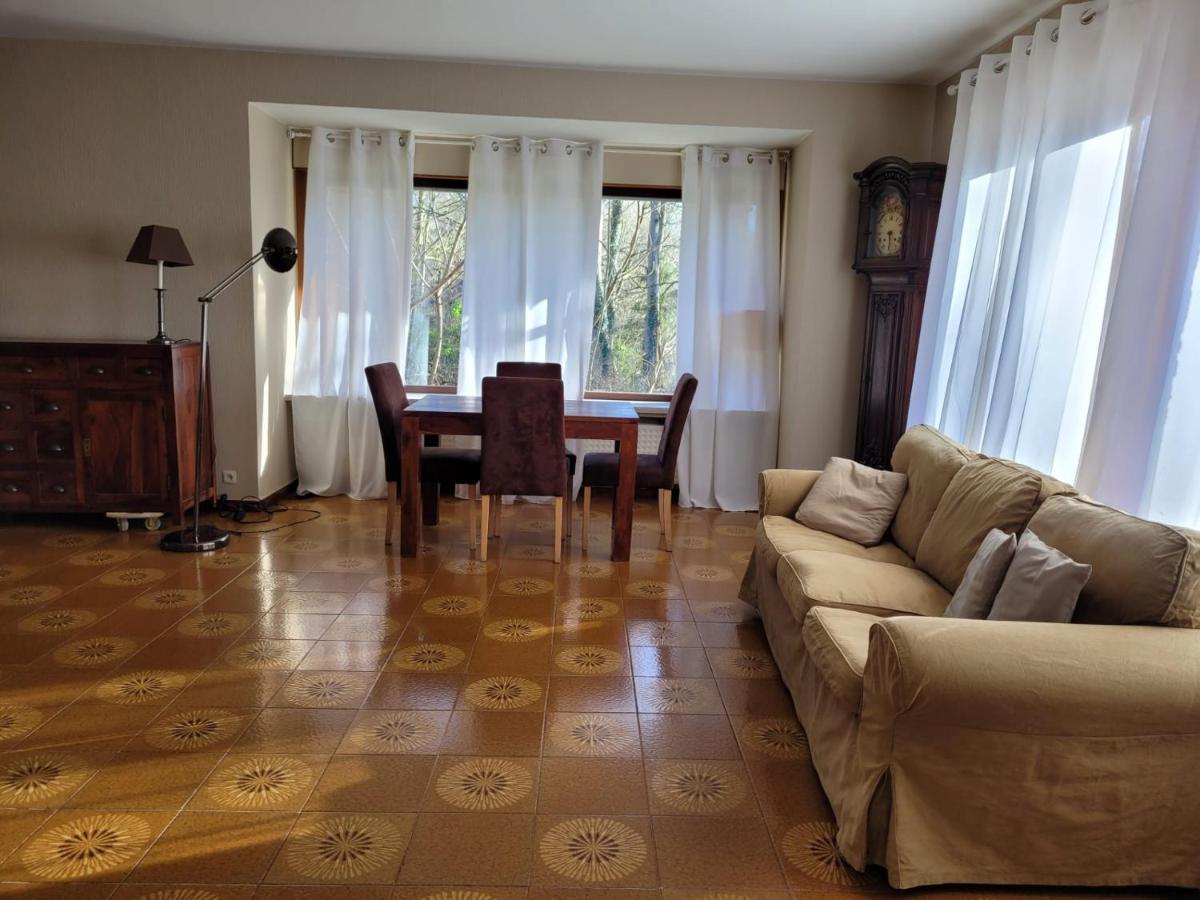 cosy-rooms-party-villa