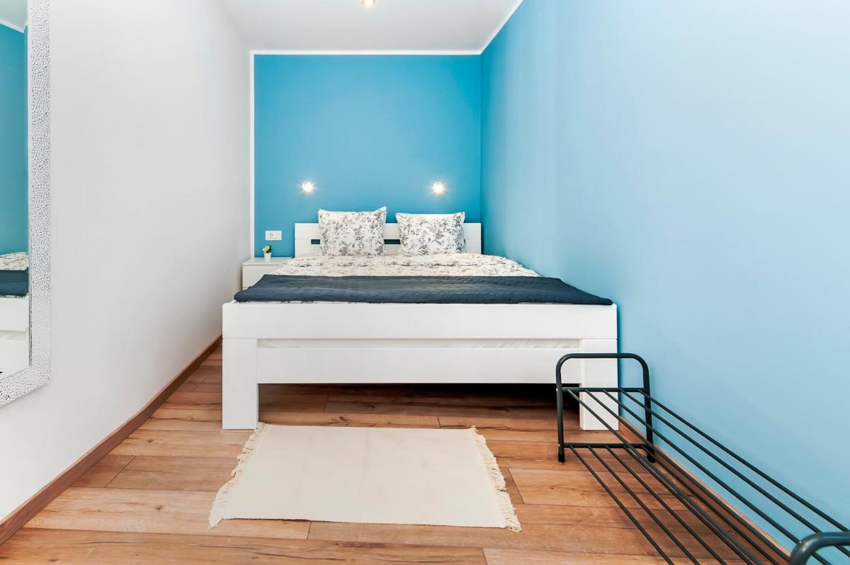 OTTO apartment with sea view and parking view 5