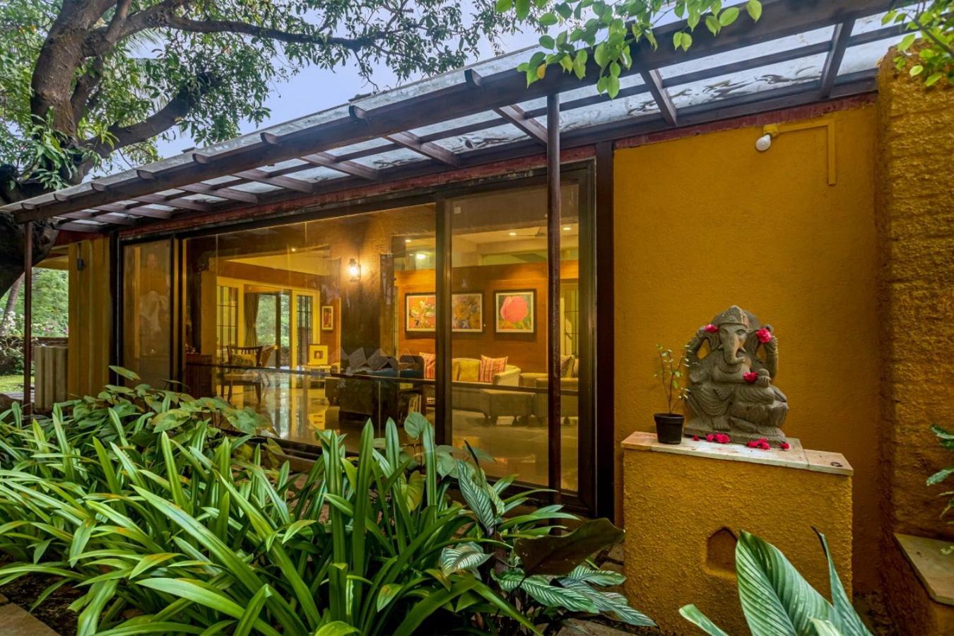 SaffronStays Ambe Moha - 2BHK Veg Villa with Pool, Gazebo, Library & Mango Groves in Karjat view 4