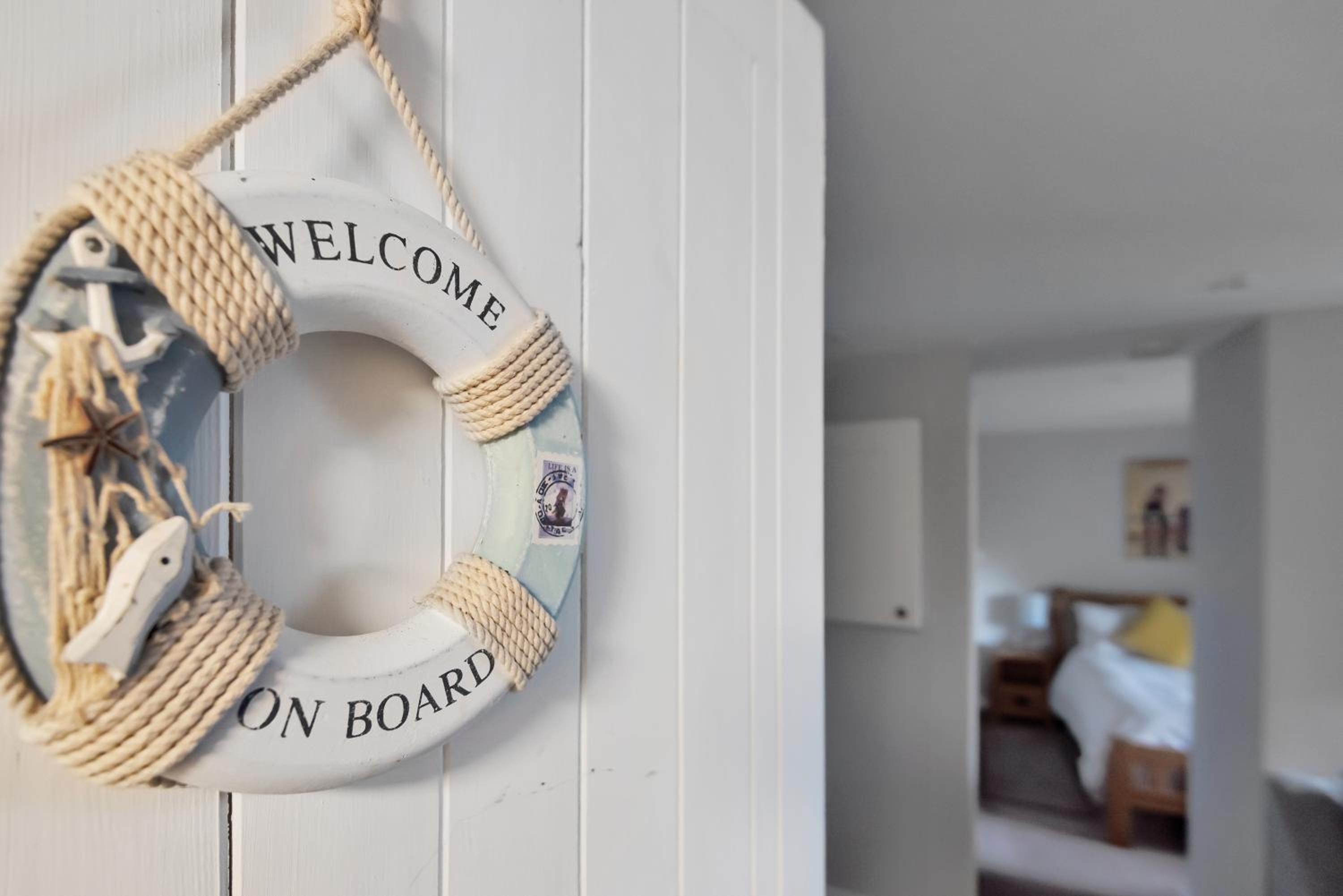 Hamble Retreat Studios and Lodge