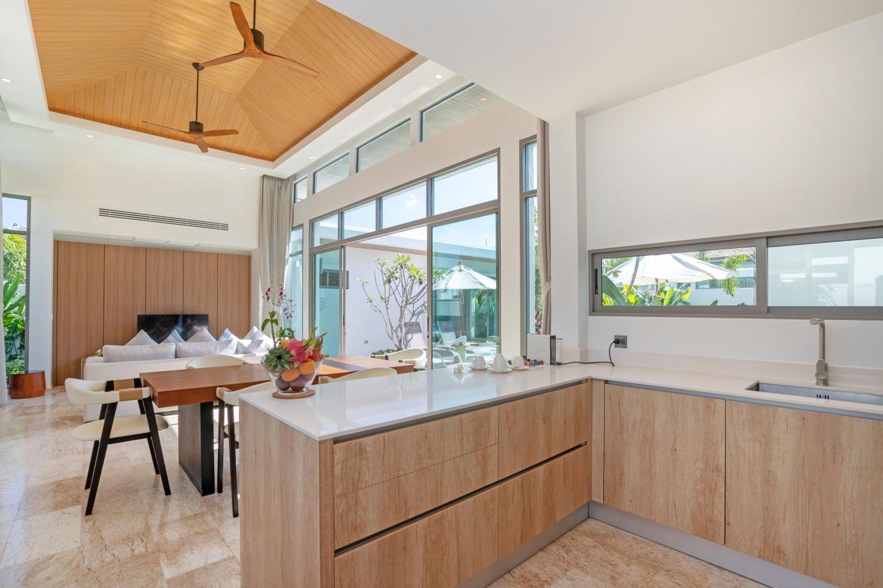 Shambhala Grand Villa - Private Pool Villas by Escape Villas - Top Choice - Guest Favorite - Best Location