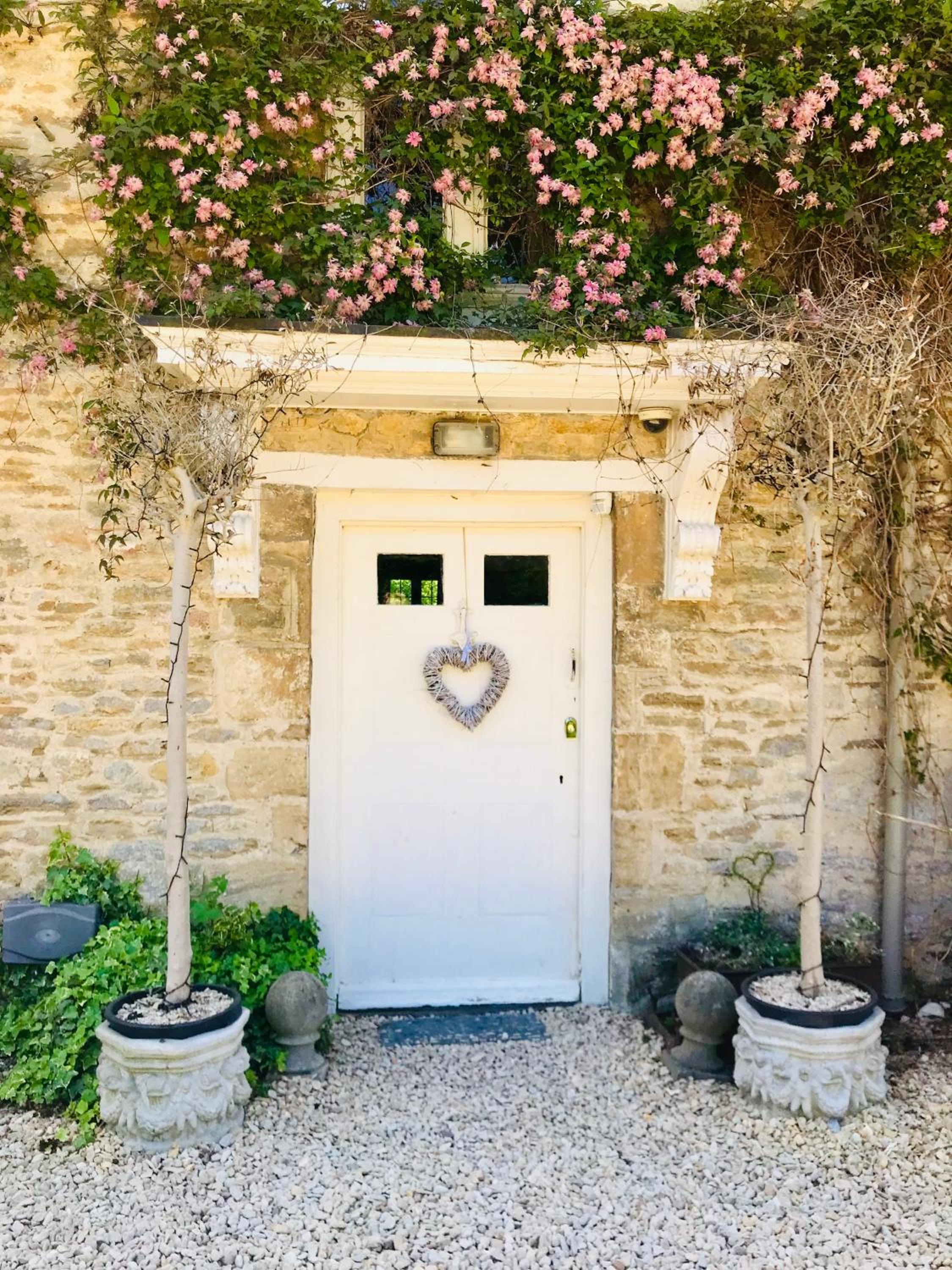 Buscot Manor