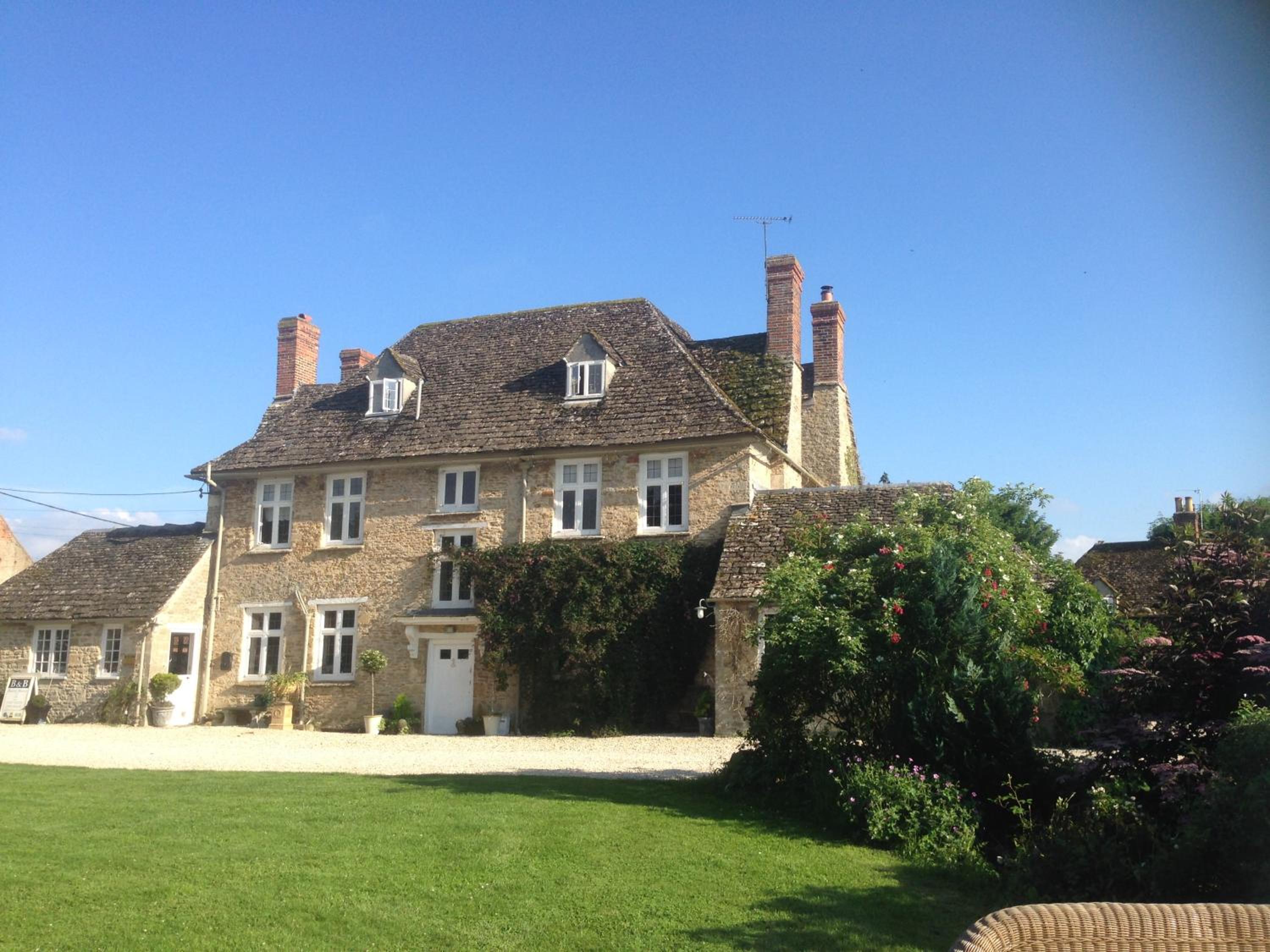 Buscot Manor