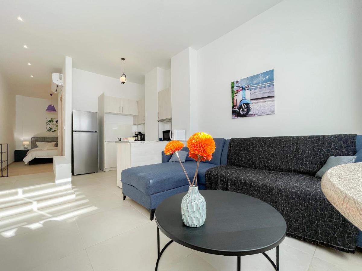 SOHO Cozy 55sqm Studio in Athens photo 5
