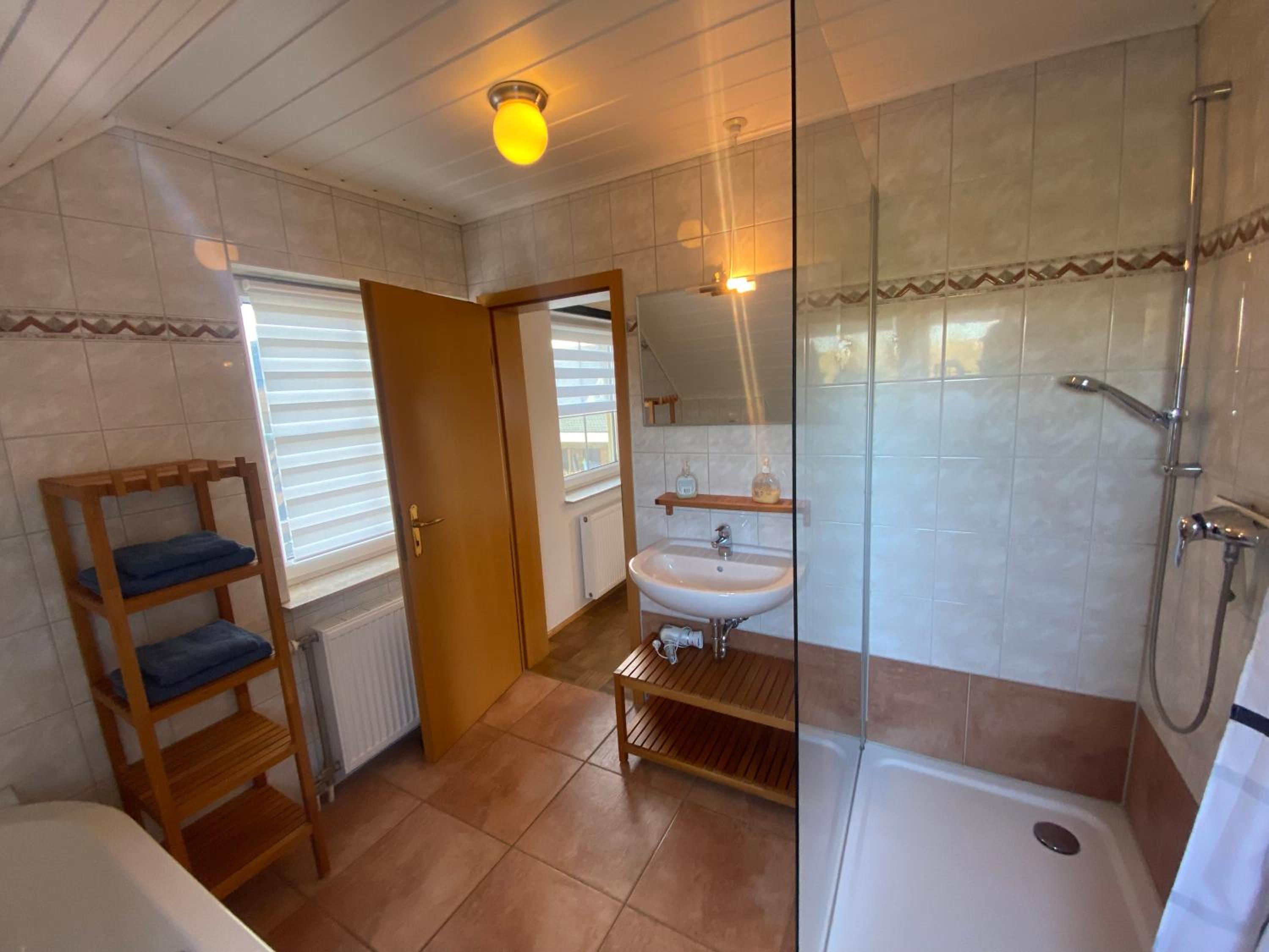Strandhaus Altglowe - Perfekt für 8 Gäste! #FerienhausAltglowe #Monteurhaus#Handwerkerhaus#