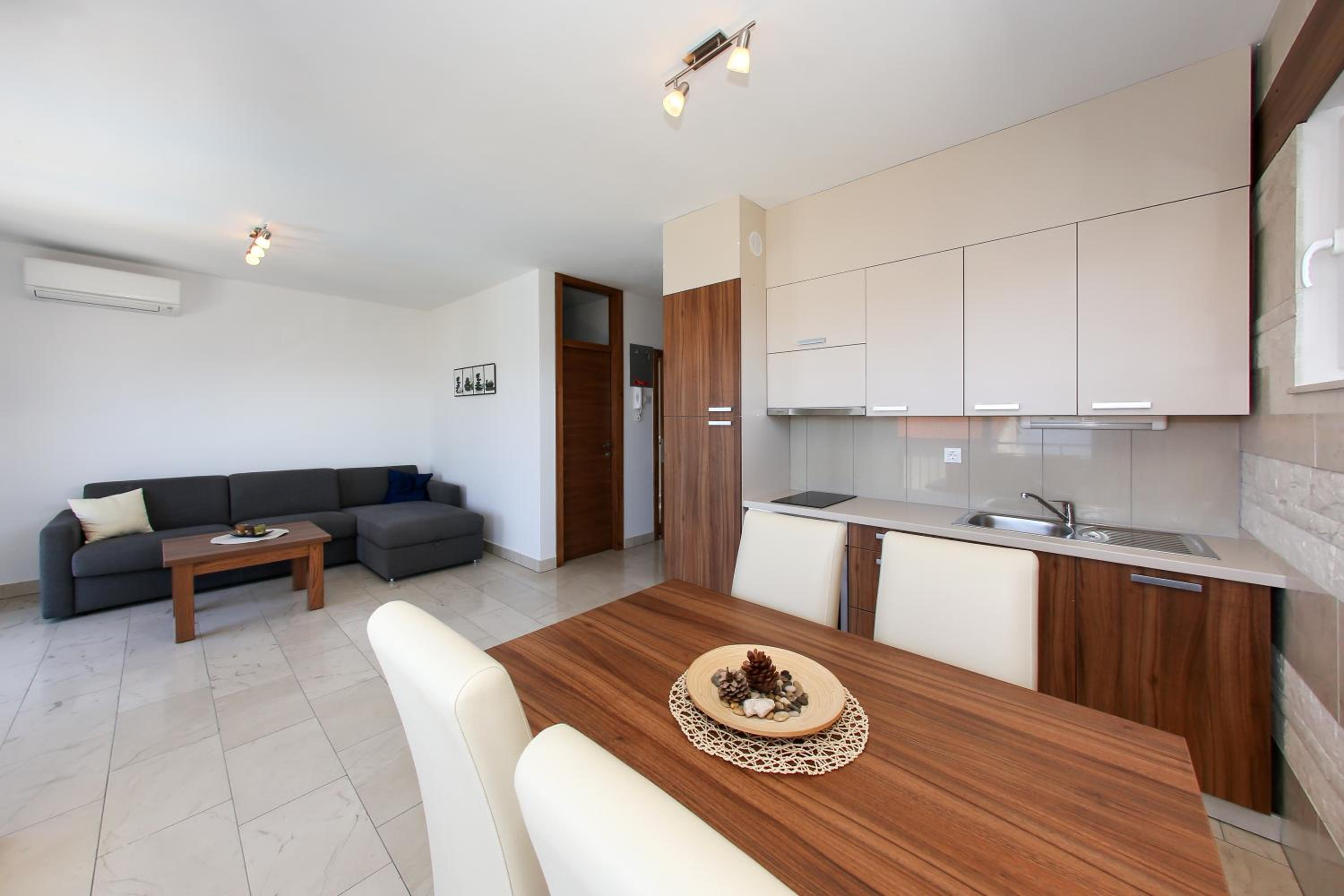SunAdria Apartments