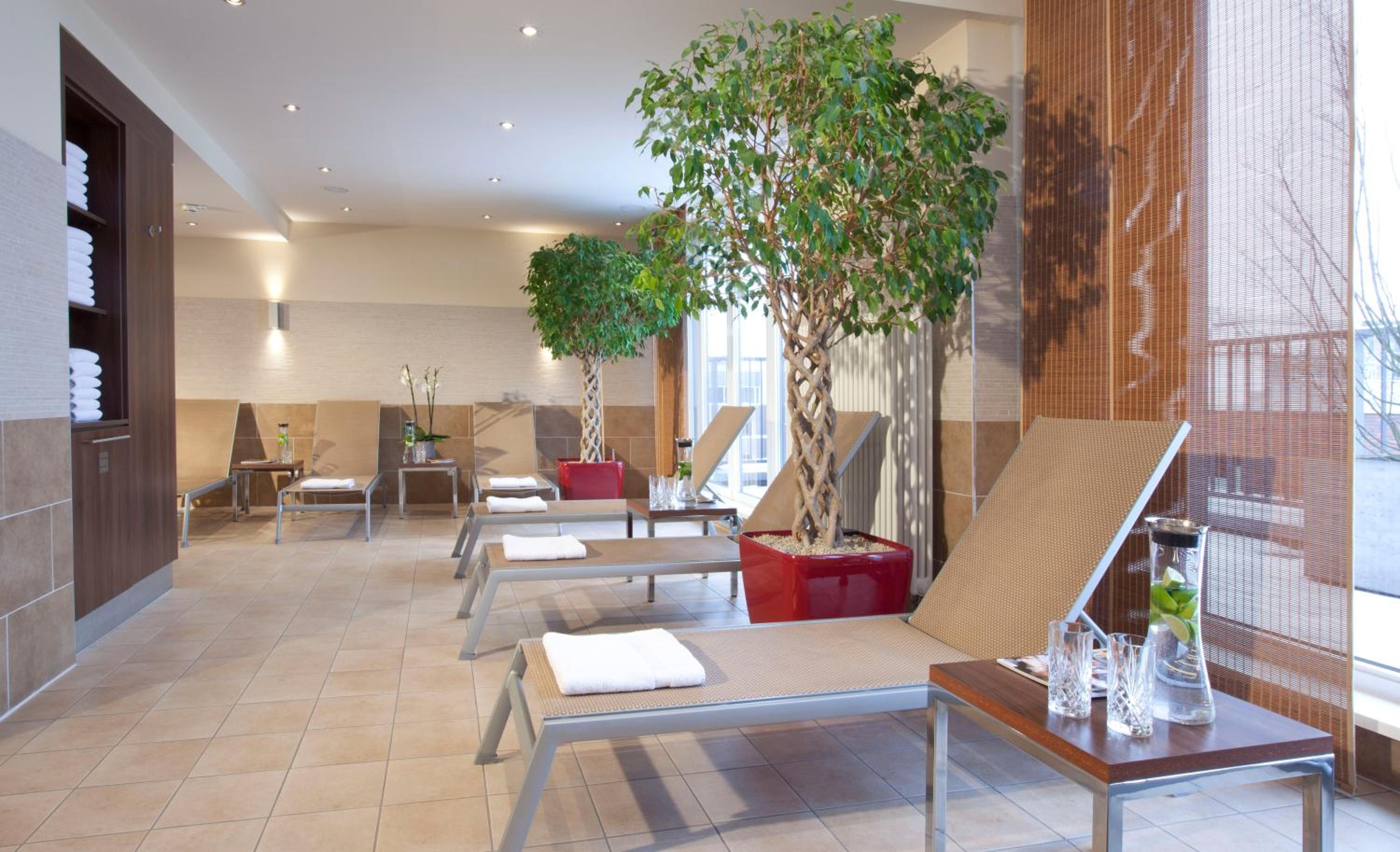 Hamburg Vacations - Lindner Hotel Hamburg am Michel, part of JdV by Hyatt - Property Image 18