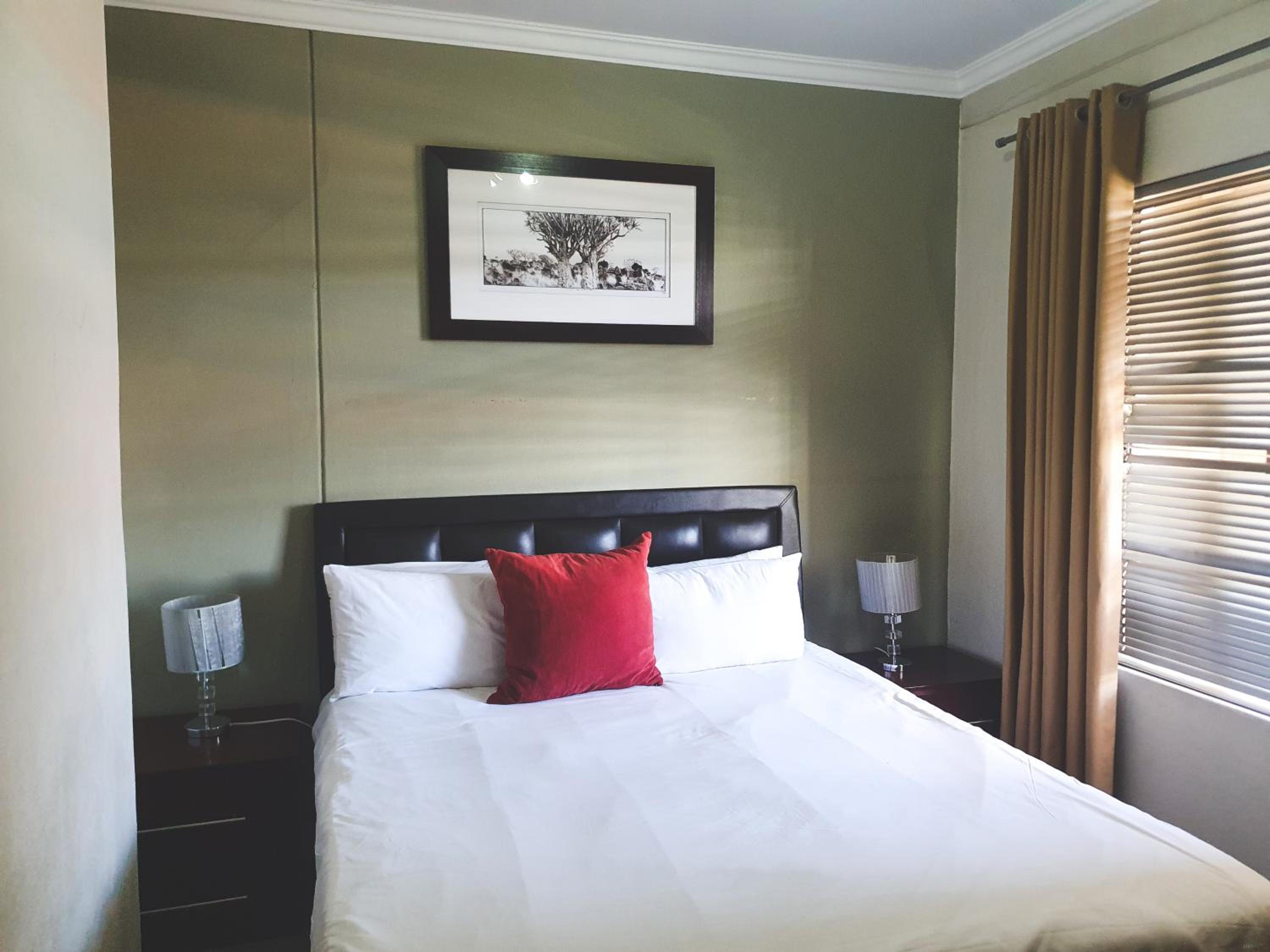 Westpoint TA Sandton Apartment photo 3