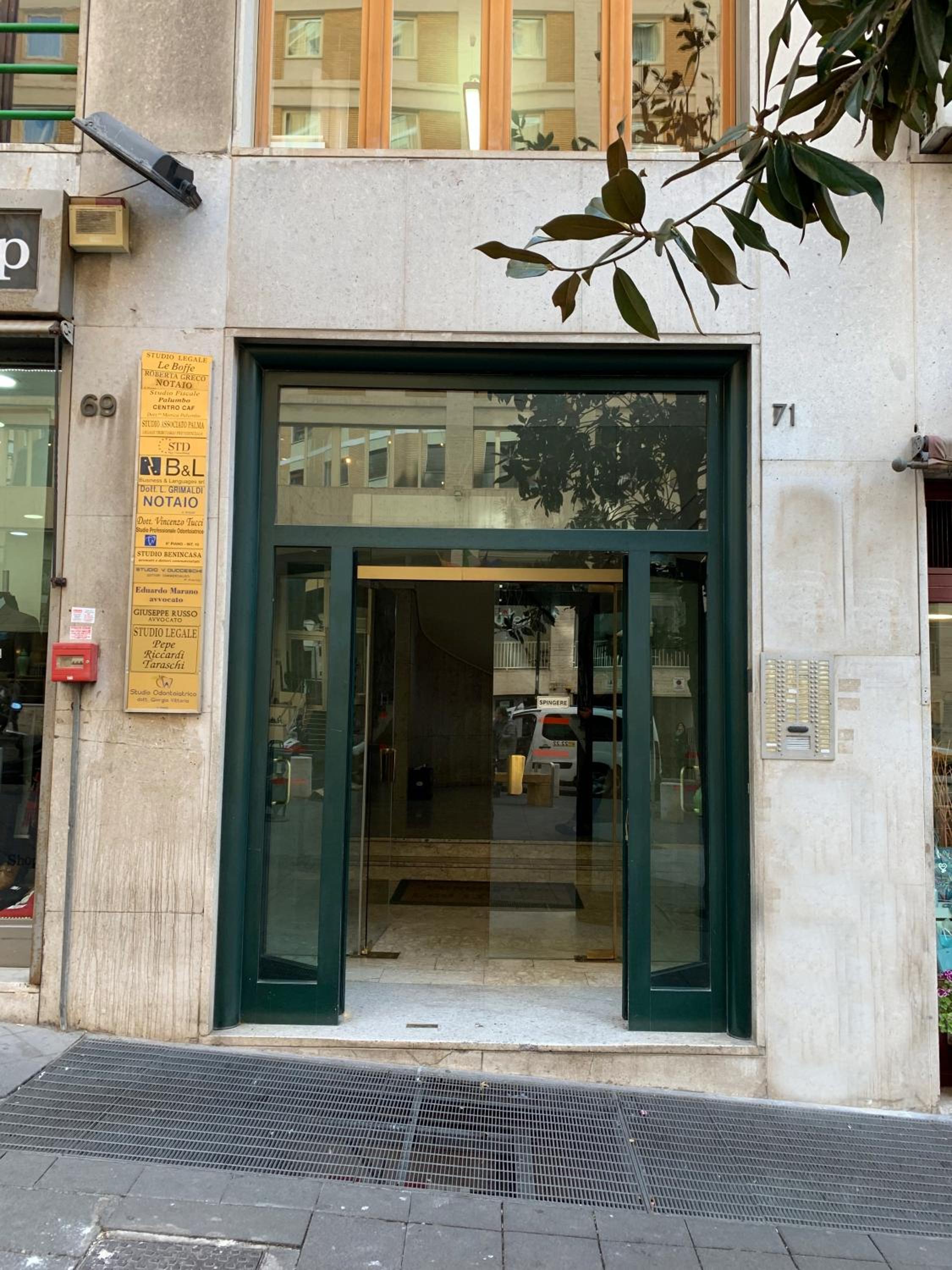 SILIA HOUSE Napoli Centro