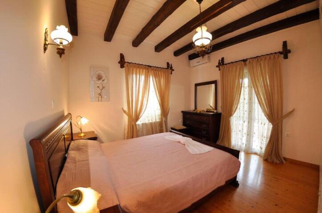Villa Leo Junior view 4