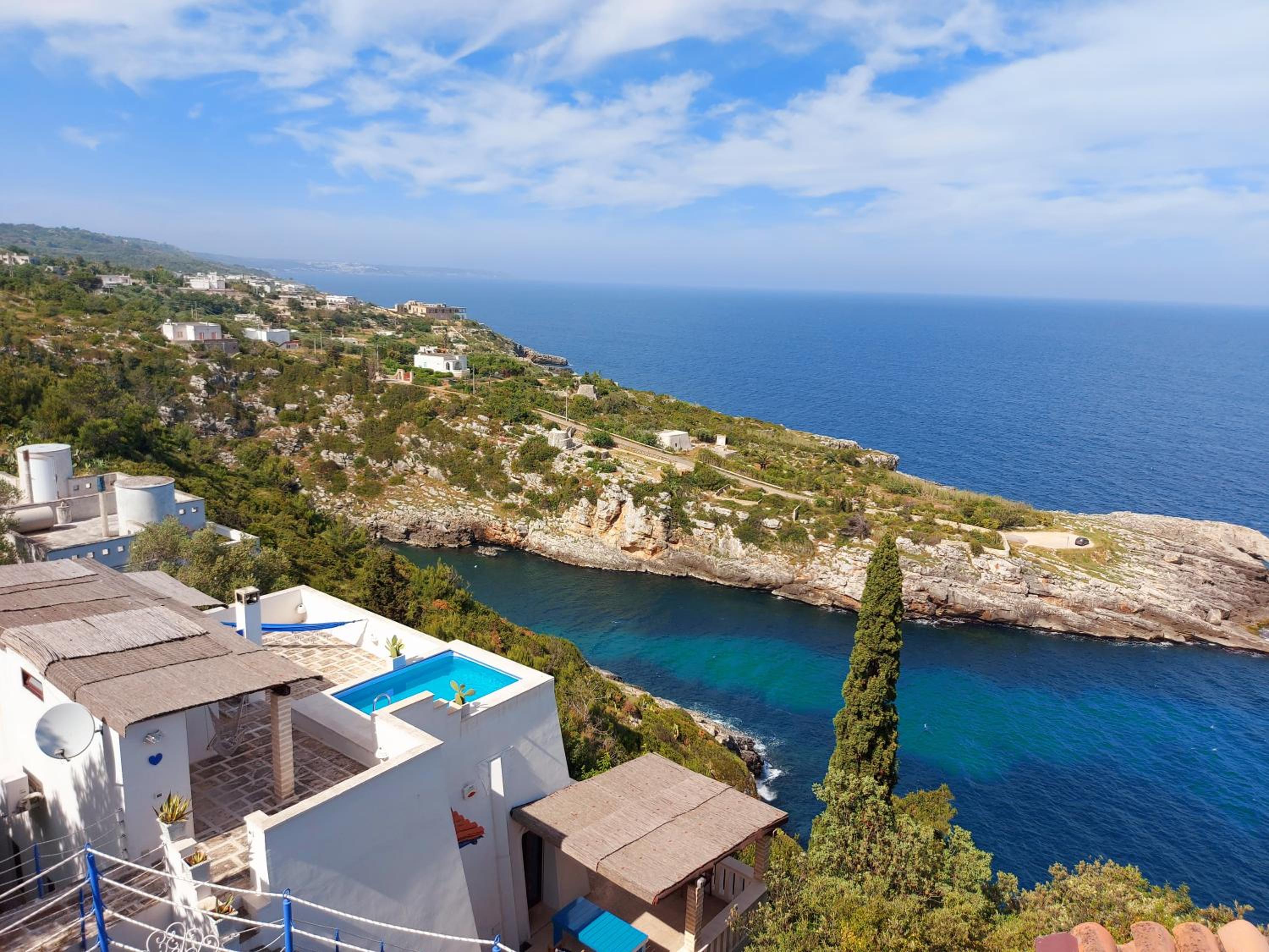 VILLA GIRASOLI SWIMMING POOL for 6 guests NATURE IN THE BAY