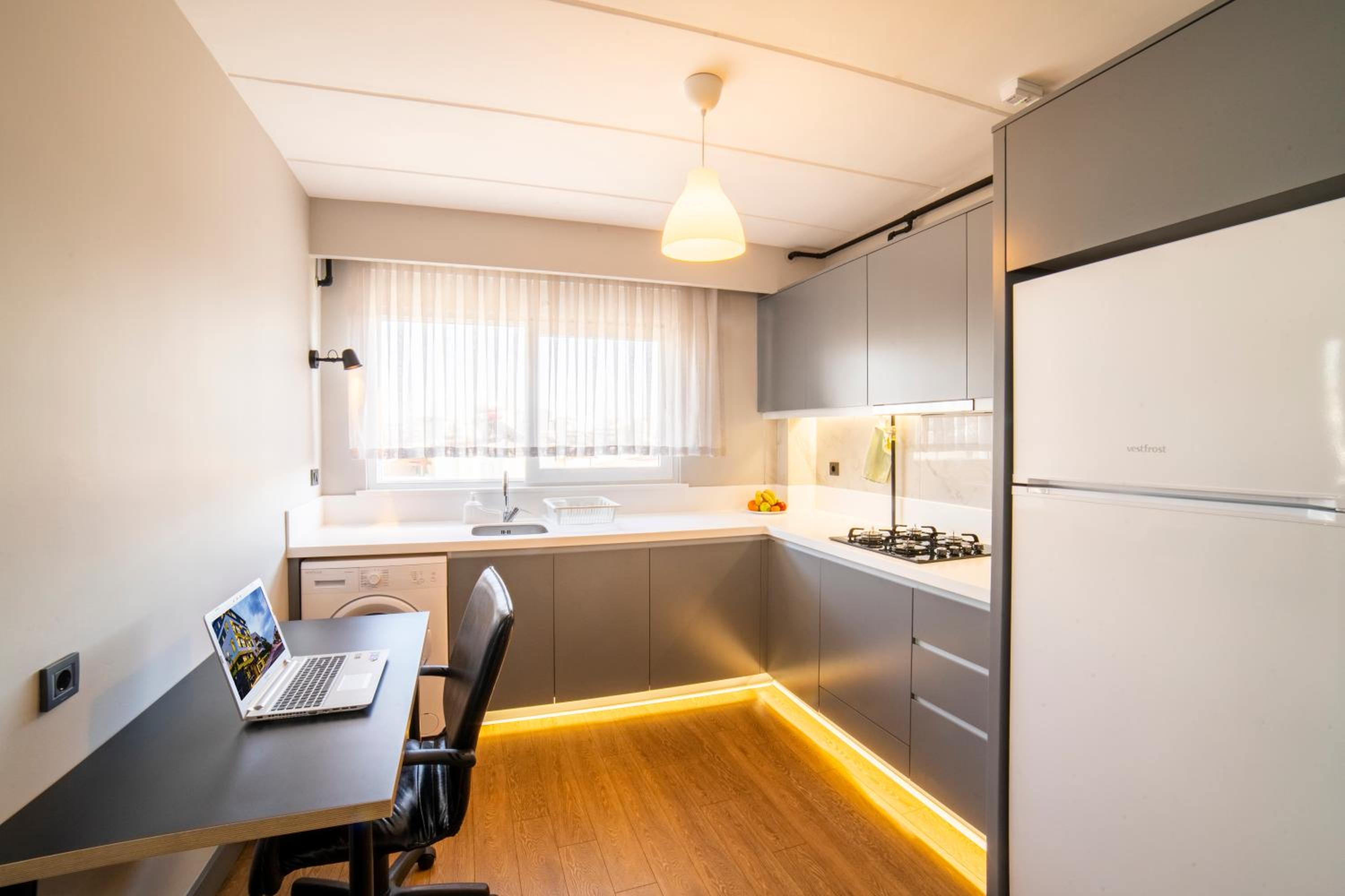 Stile Suite Family Hotel - Image 11