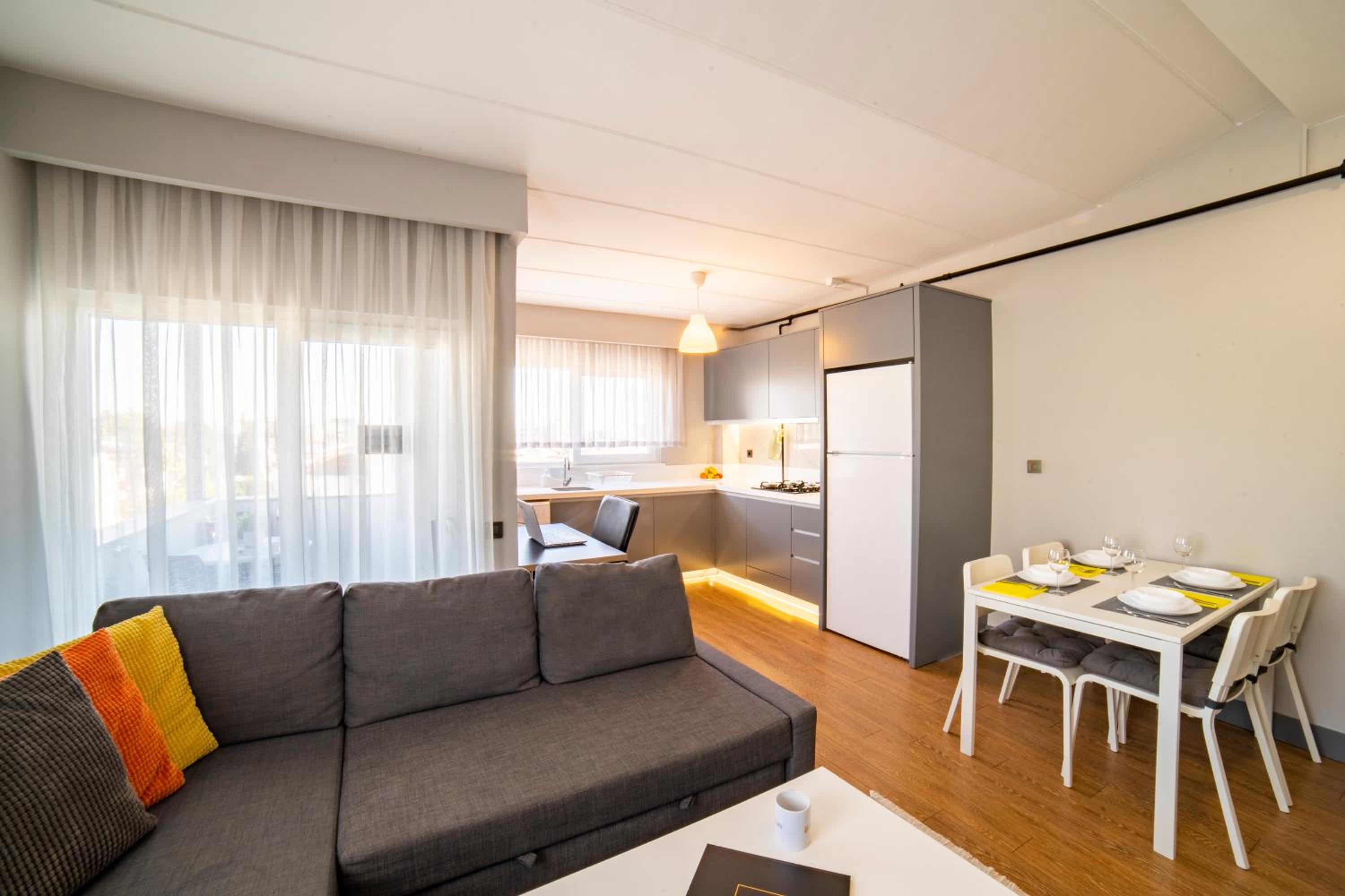 Stile Suite Family Hotel - Image 43