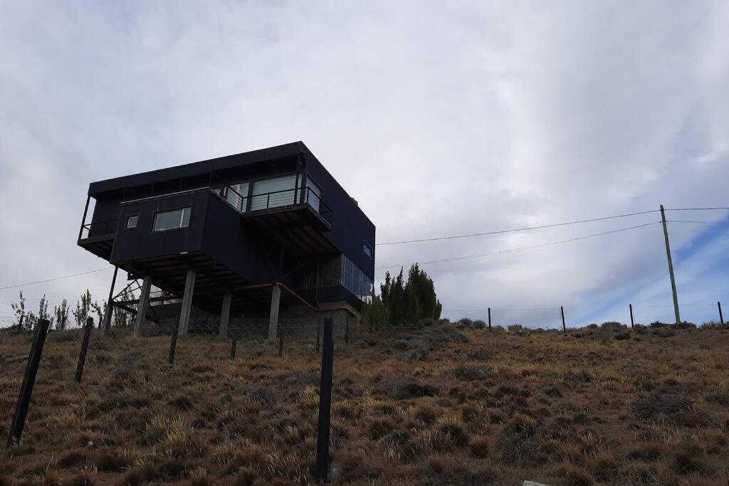 INFINITOSUR HOUSE