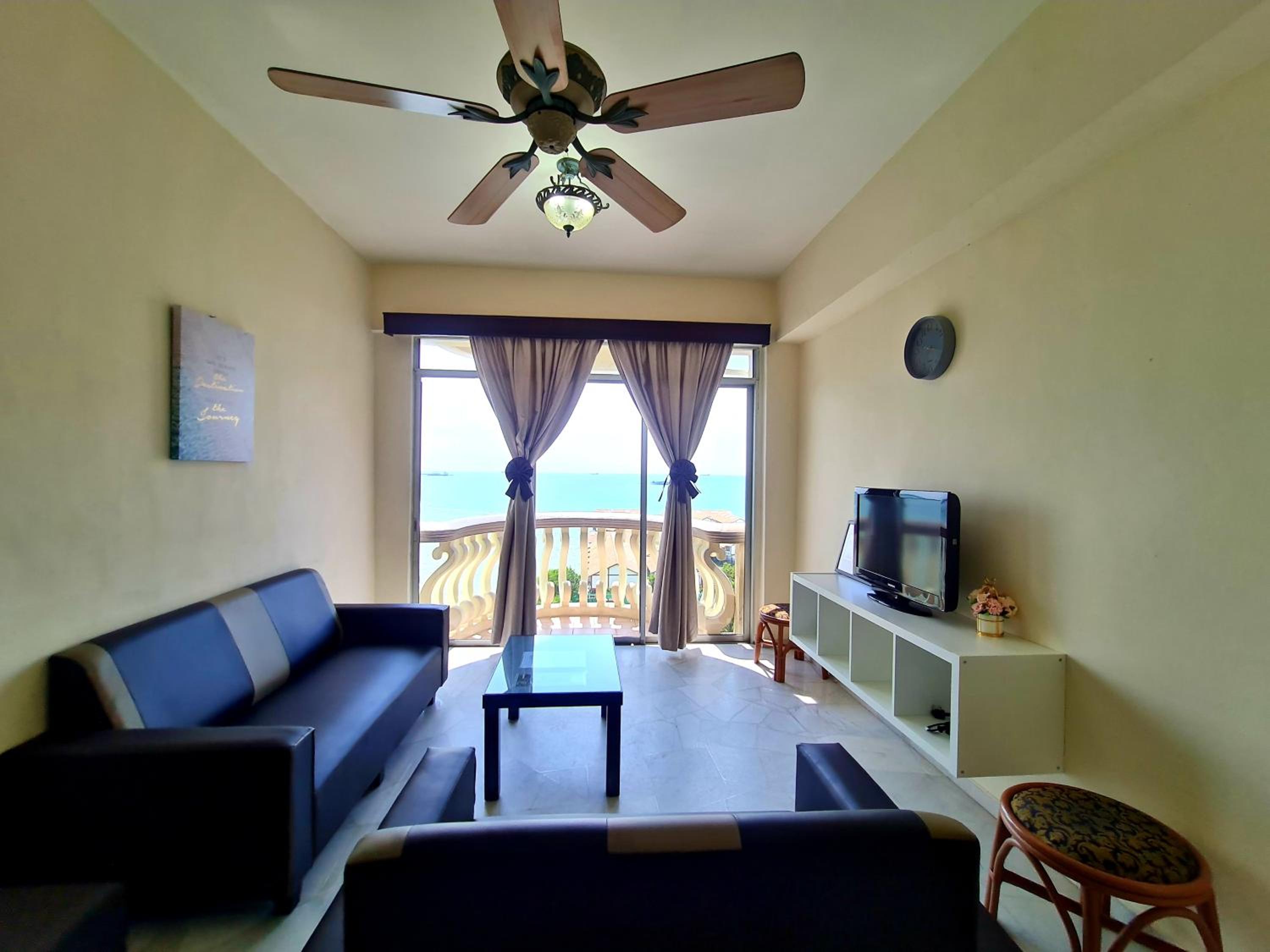 MAPLESTAR SEAVIEW 海景 SUITE - BEACHFRONT - PRIVATE UNIT Glory Beach Resort photo 6