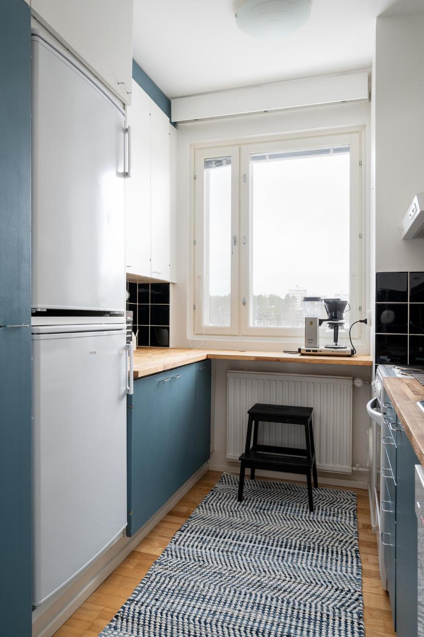 2 Bedroom apartment with free parking and airconditioning view 3
