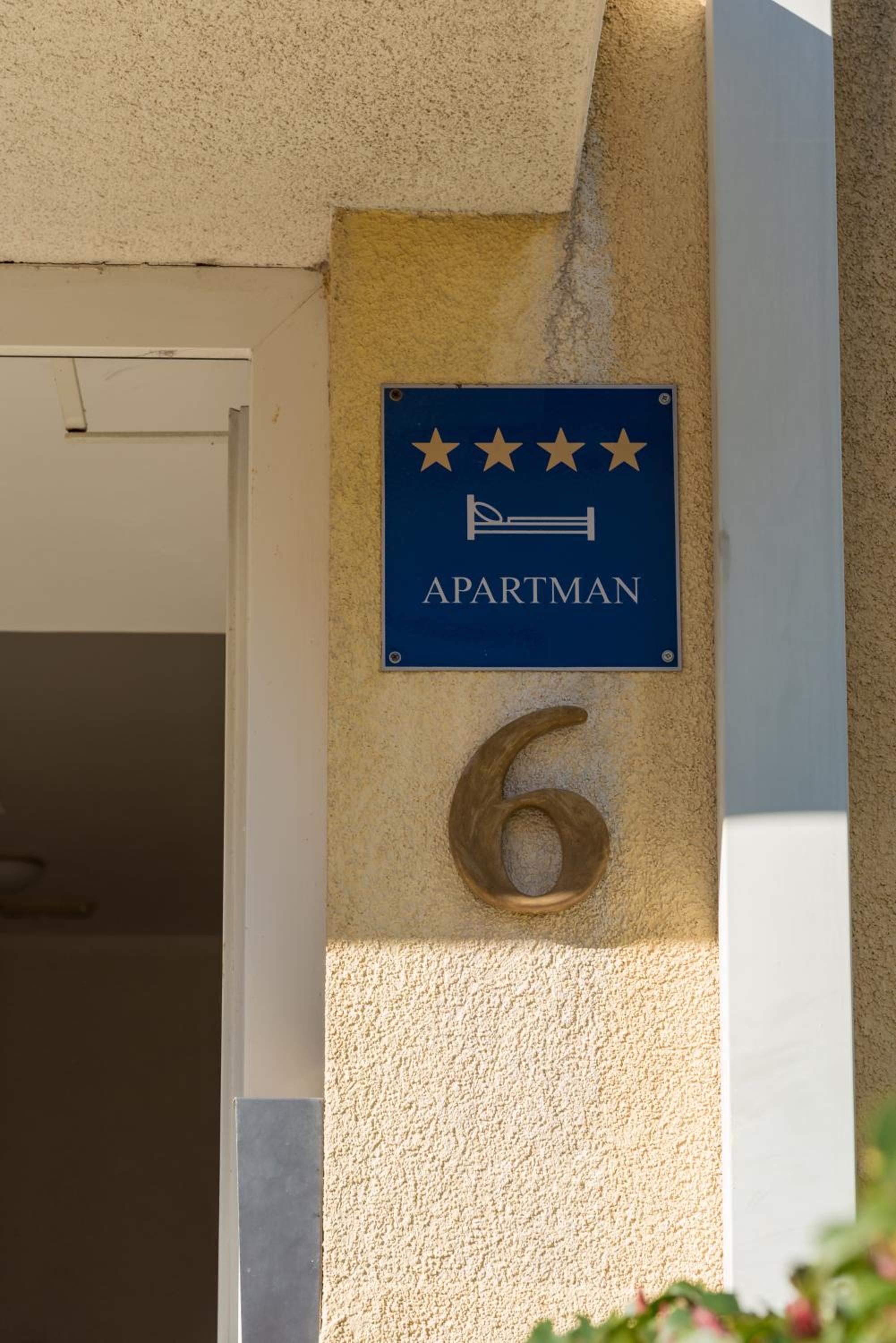 Blumarine Apartments