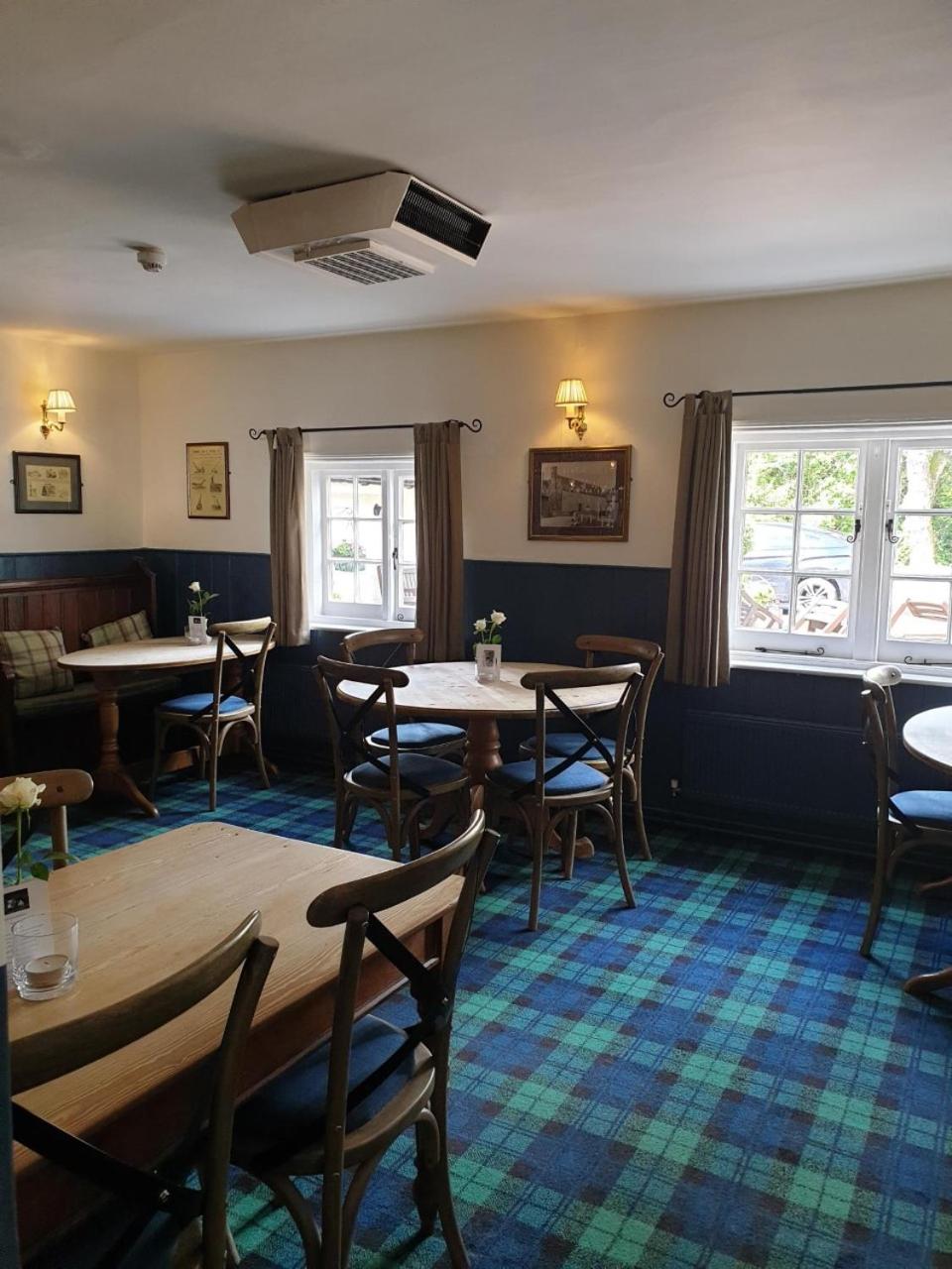 Ye Olde George Inn - Badger Pubs