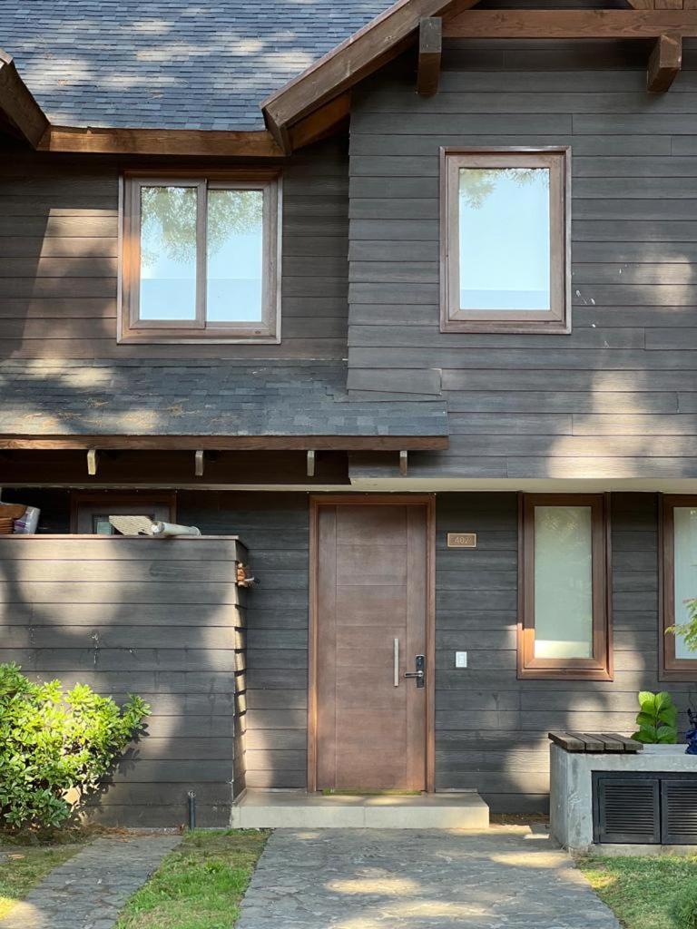 PUCON HOUSE - Lake Access & Near Ski Center