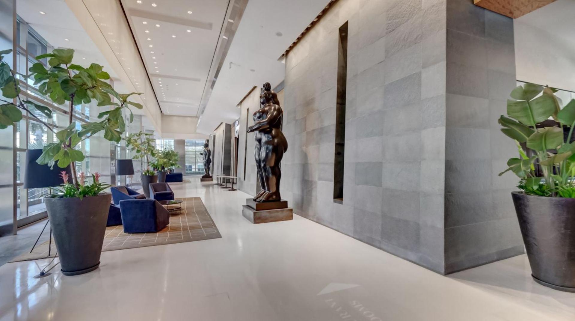 2 Bedroom OR King Studio Suites Four Seasons Hotel Miami Free Wi-Fi & Free Parking
