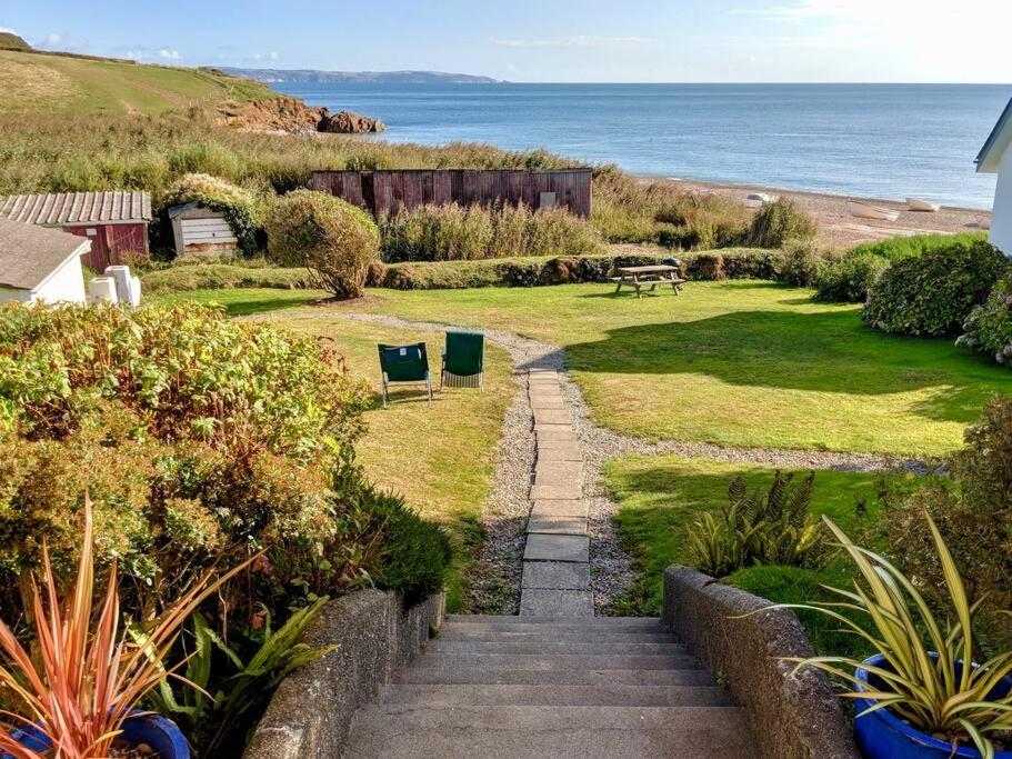 Beach Front Coastal Retreat with Sea Views view 3