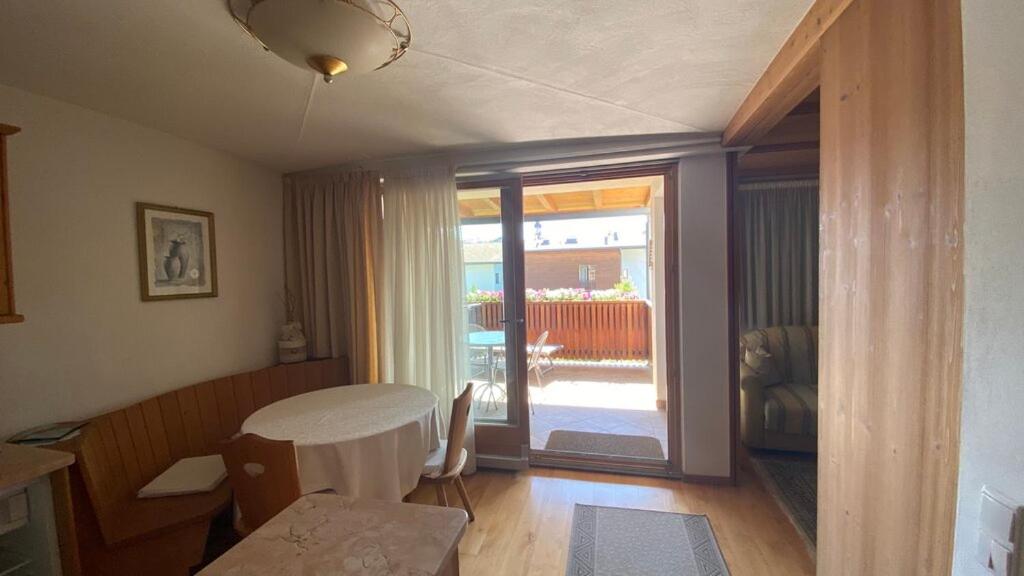 Apartments Almiva
