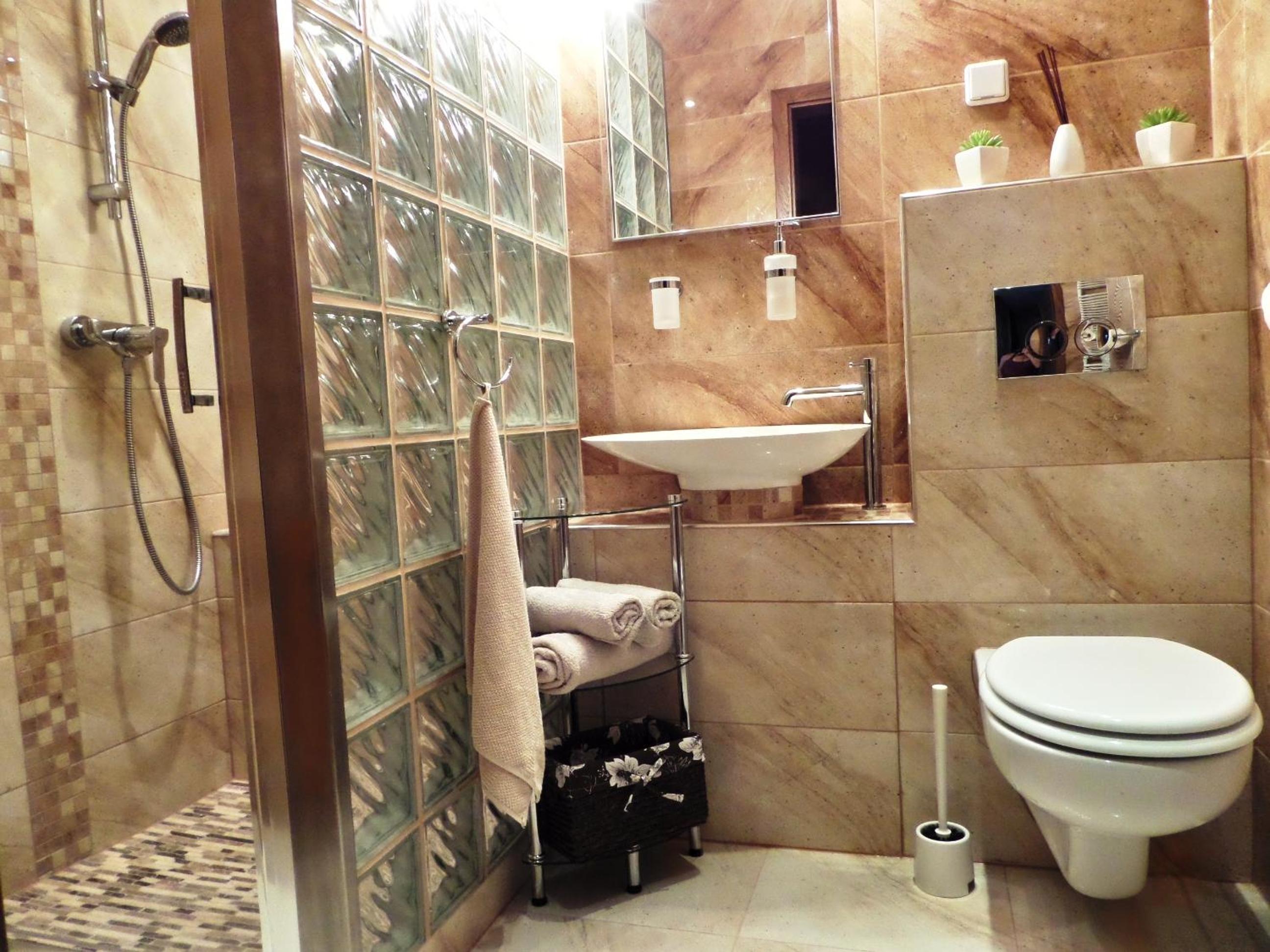 Warsaw Vacations - Apartamenty Silver Premium - Property Image 2