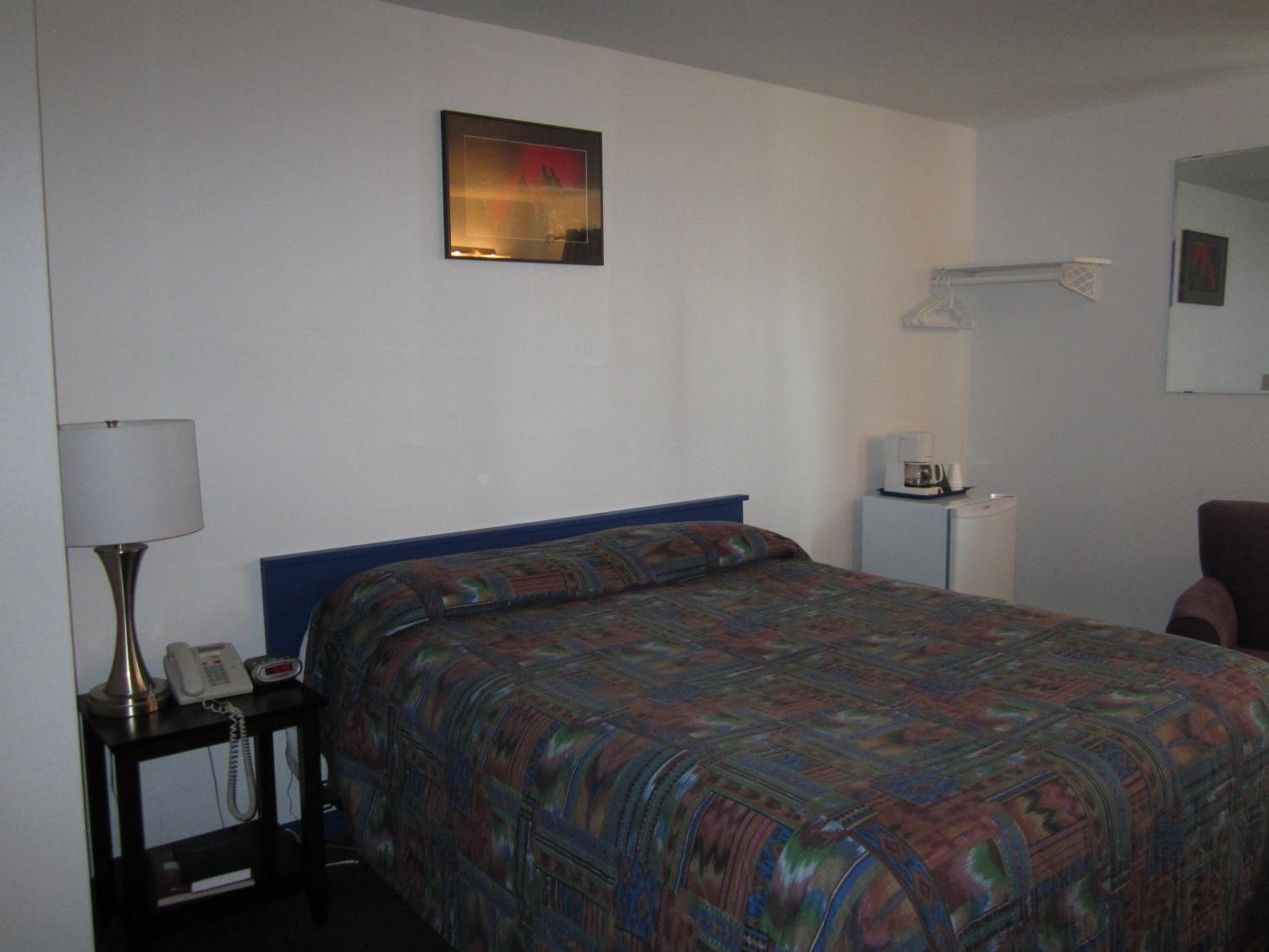 Nisutlin Trading Post Motel view 3