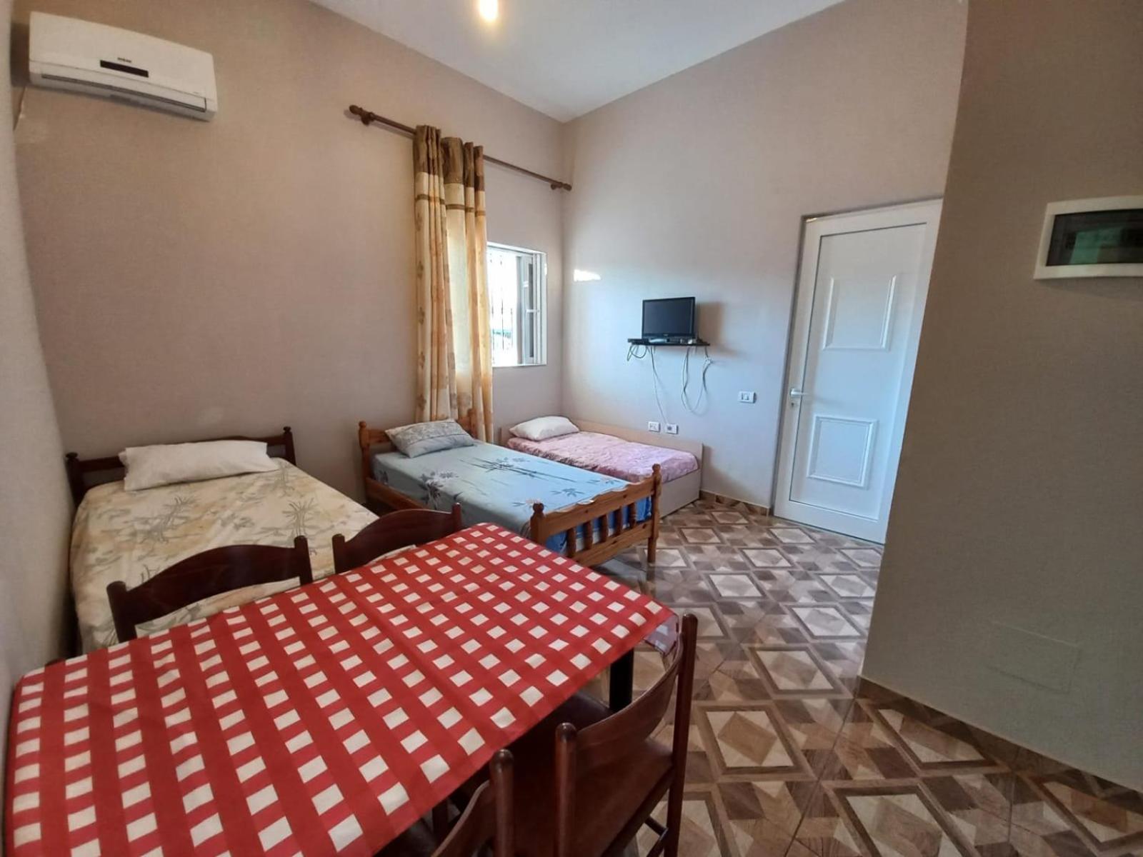 Arjana & Nelaj Apartments
