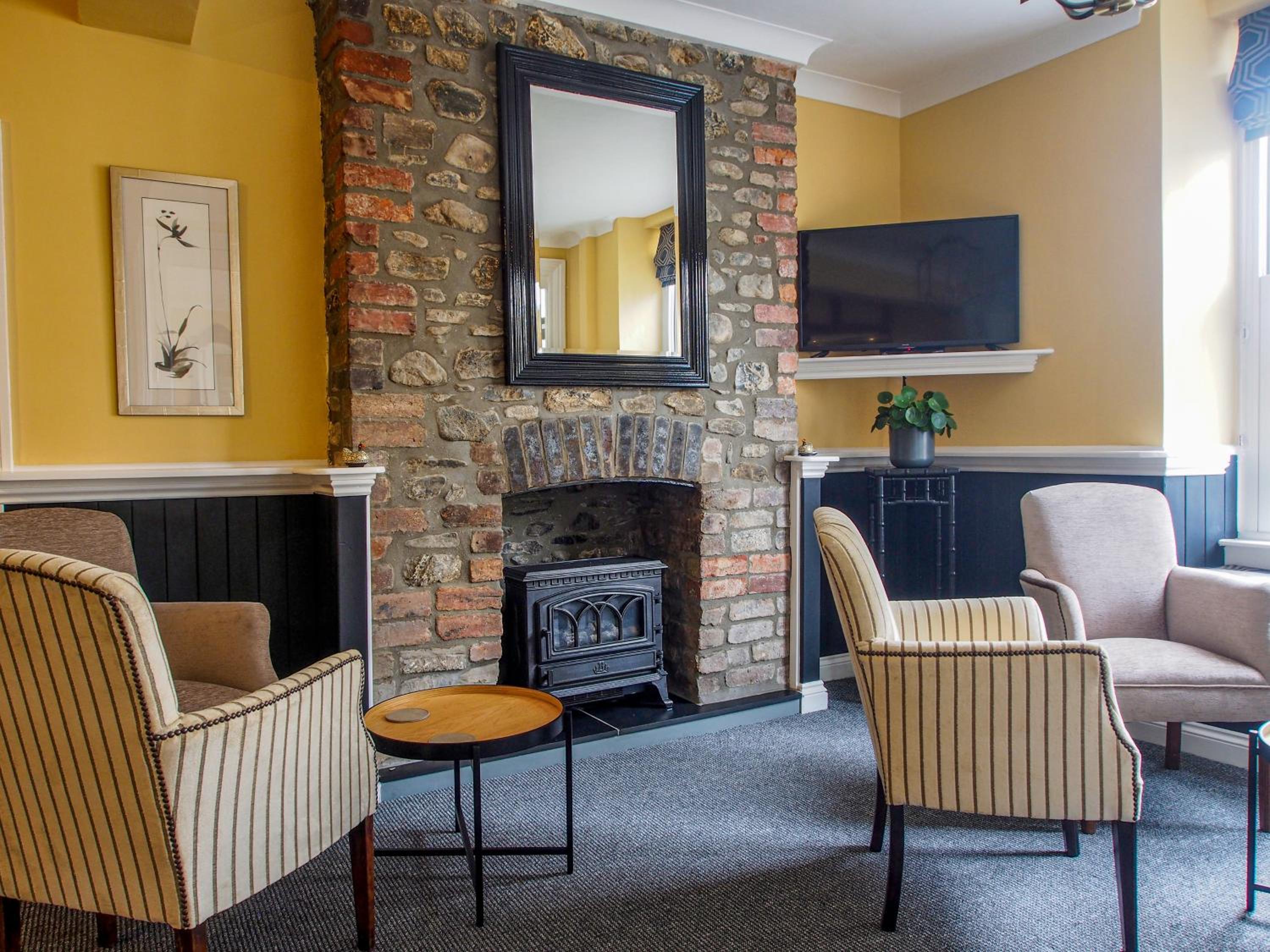 Riverbank Bed and Breakfast