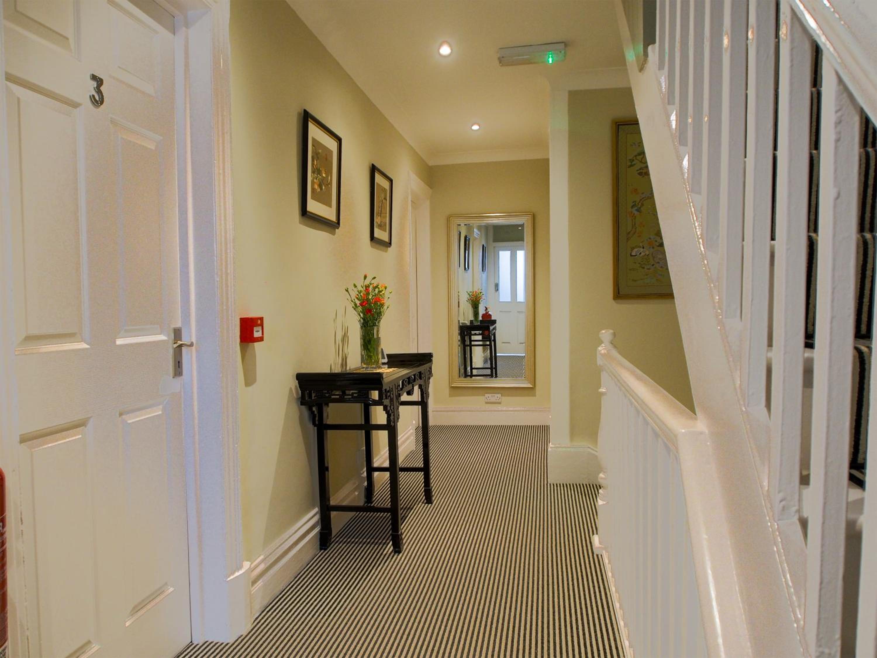 Riverbank Bed and Breakfast