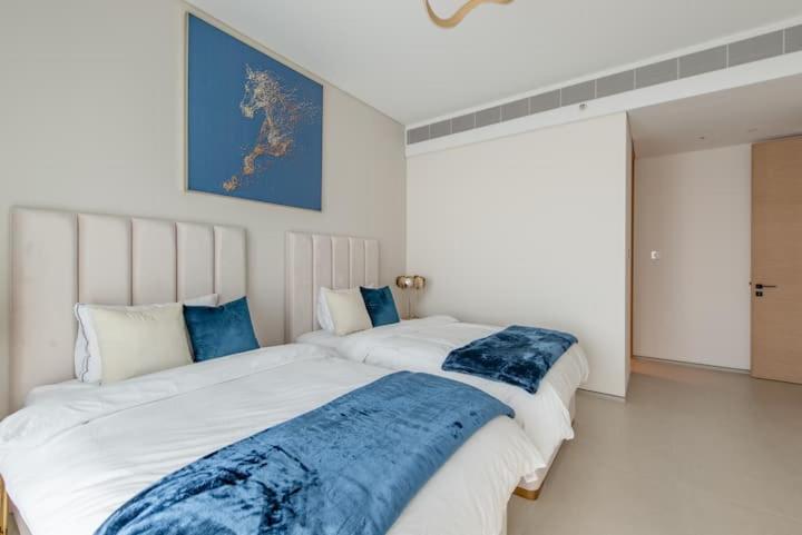 2 BDR Apt The Address Beach Resort JBR