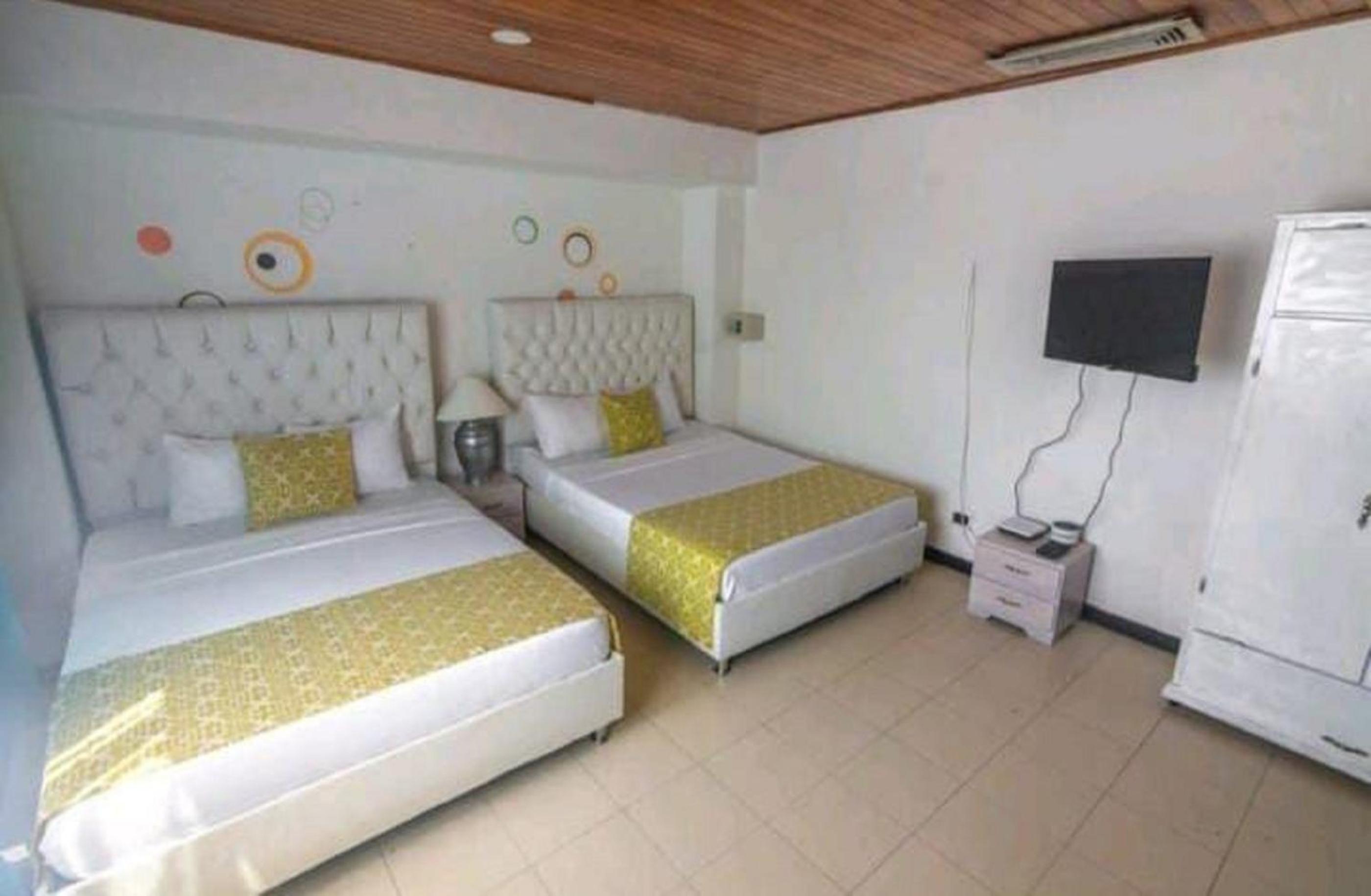 1IF2-4 APARTAMENTO EN CARTAGENA CERCA AL MAR CON AIRE ACONDICIONADO Y WIFi
