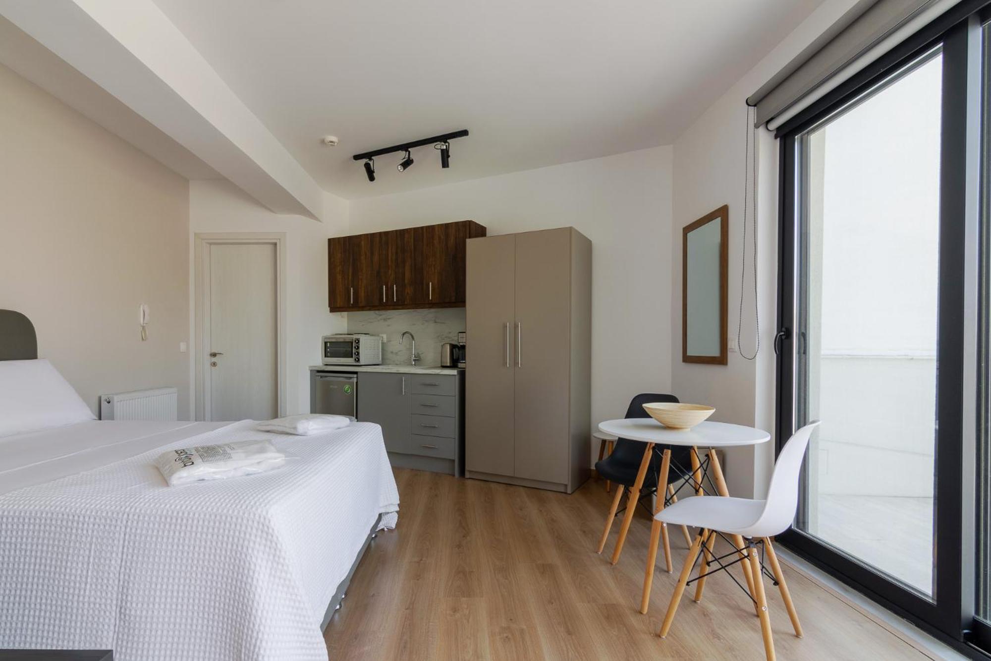 Leochares Lifestyle Apartments - Self check-in