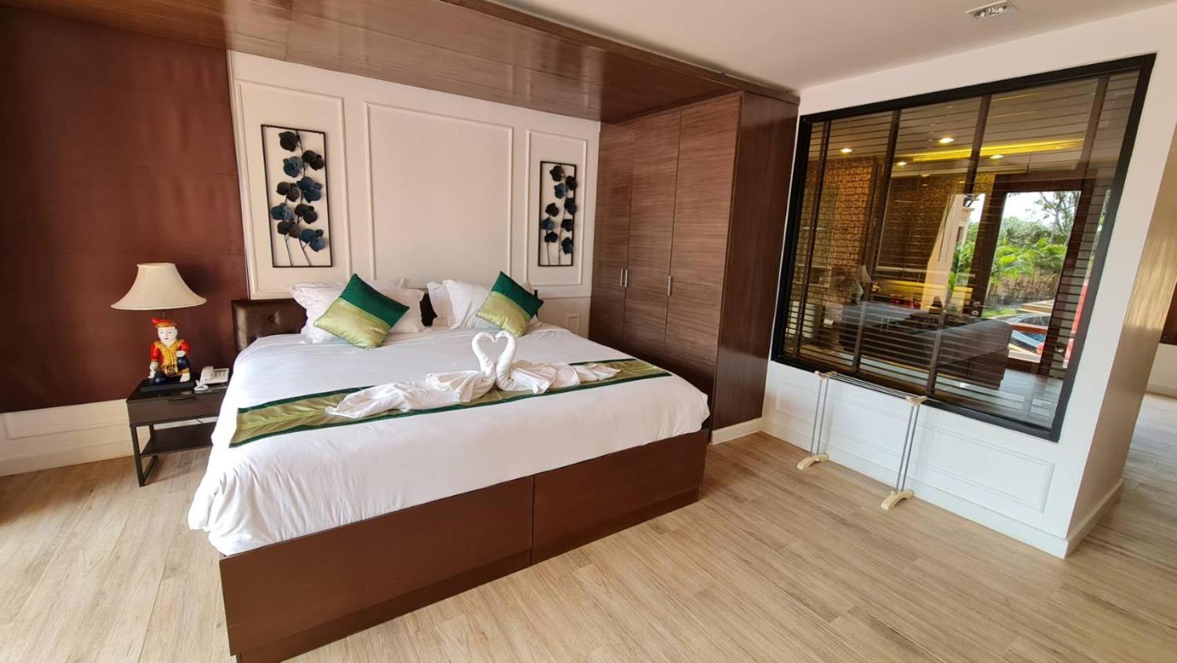 Elegancy Resort Hua Hin
