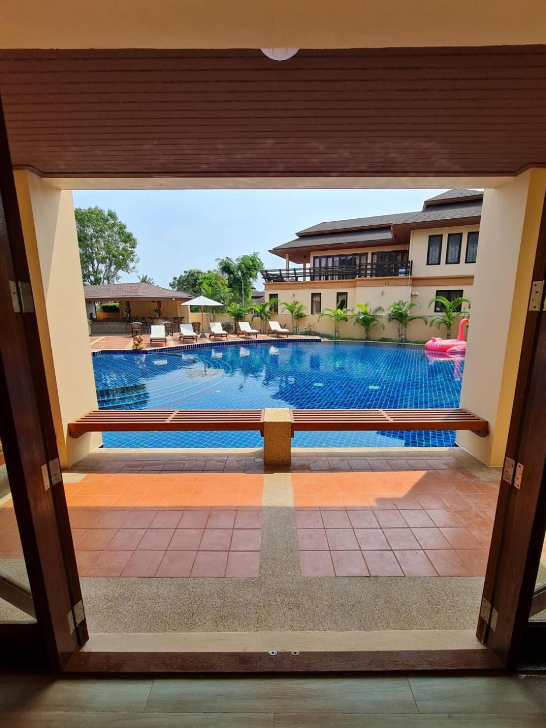 Elegancy Resort Hua Hin