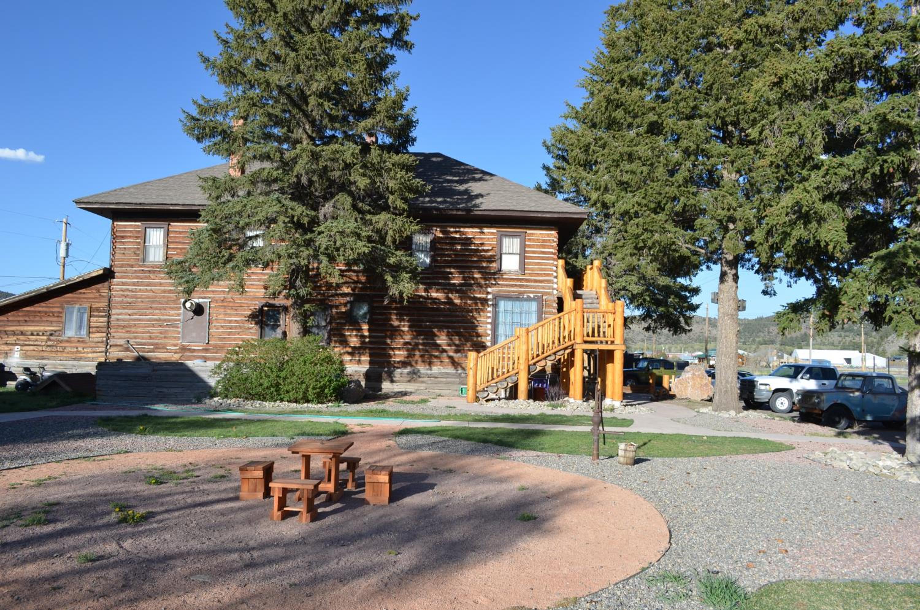 The Spruce Lodge