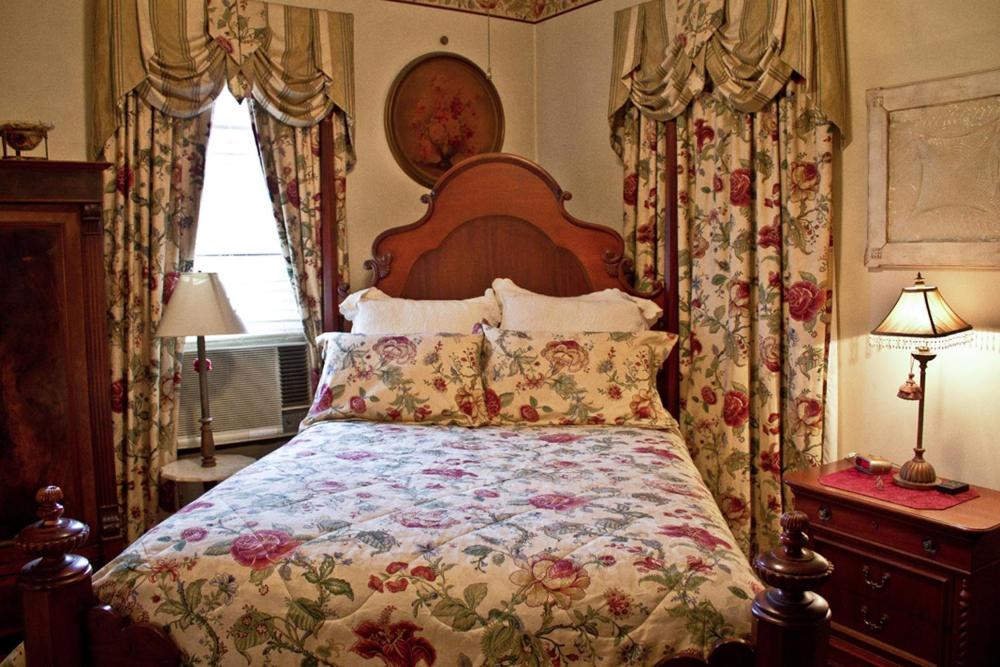 Hidden Springs Bed and Breakfast