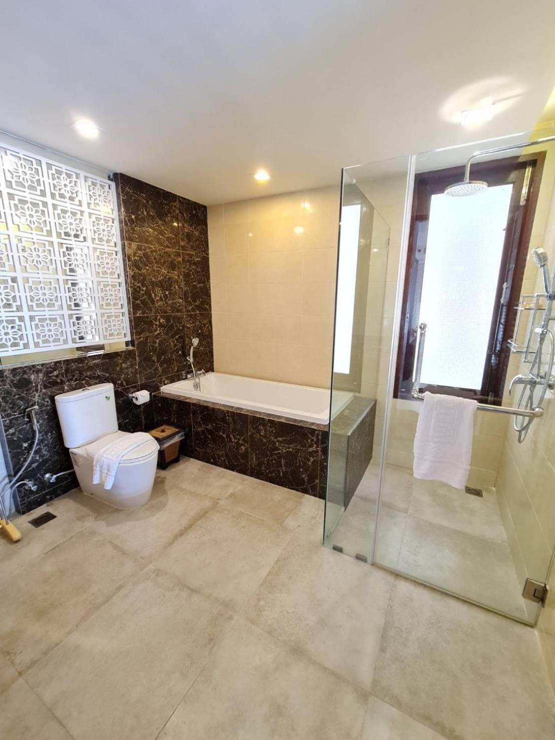 Elegancy Resort Hua Hin